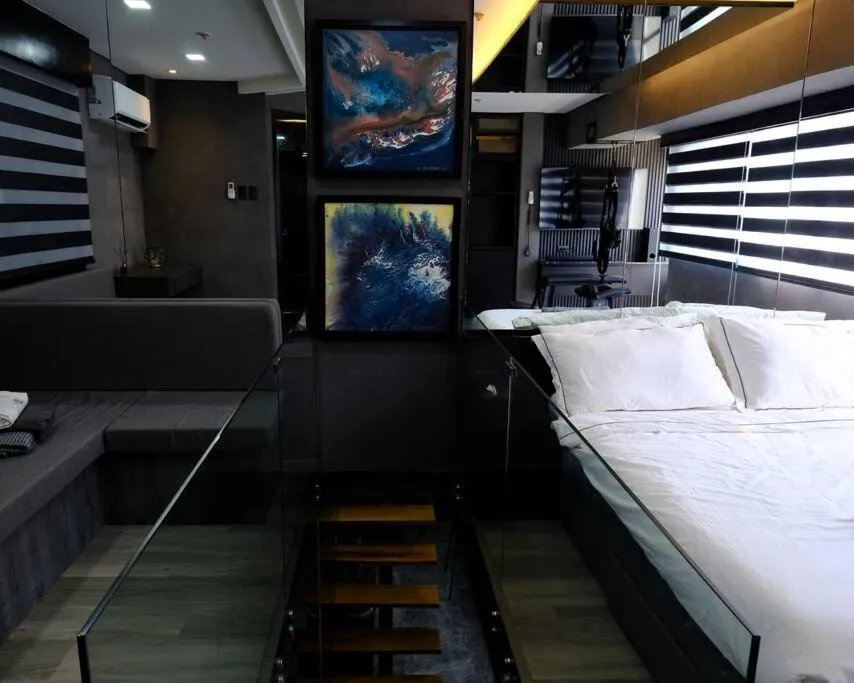 Bed in Casa Rica for adventurous fun - C Fort TB