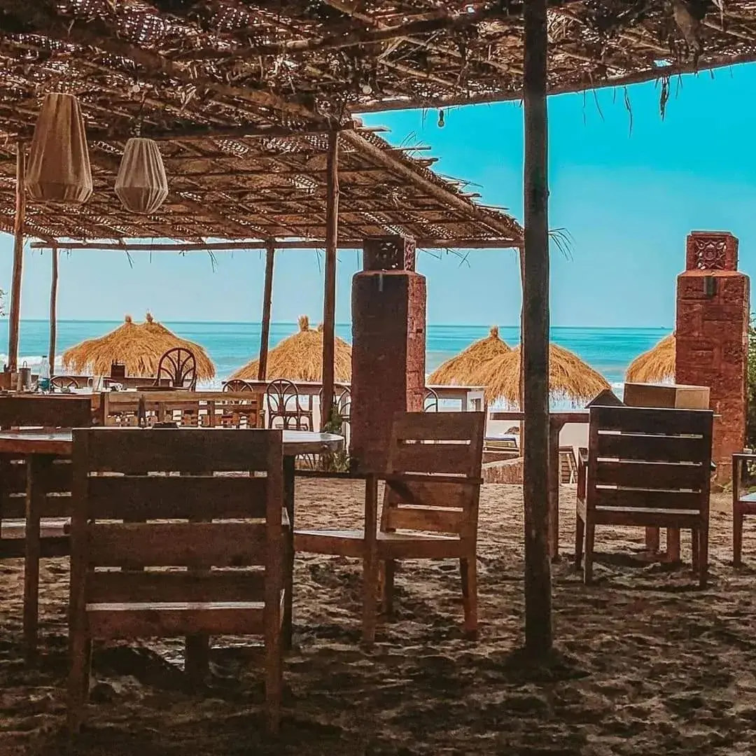 Restaurant/places to eat in Anahata Retreat Beach Front Ashwem Goa Restaurant/places to eat in Anahata Retreat Beach Front Ashwem Goa