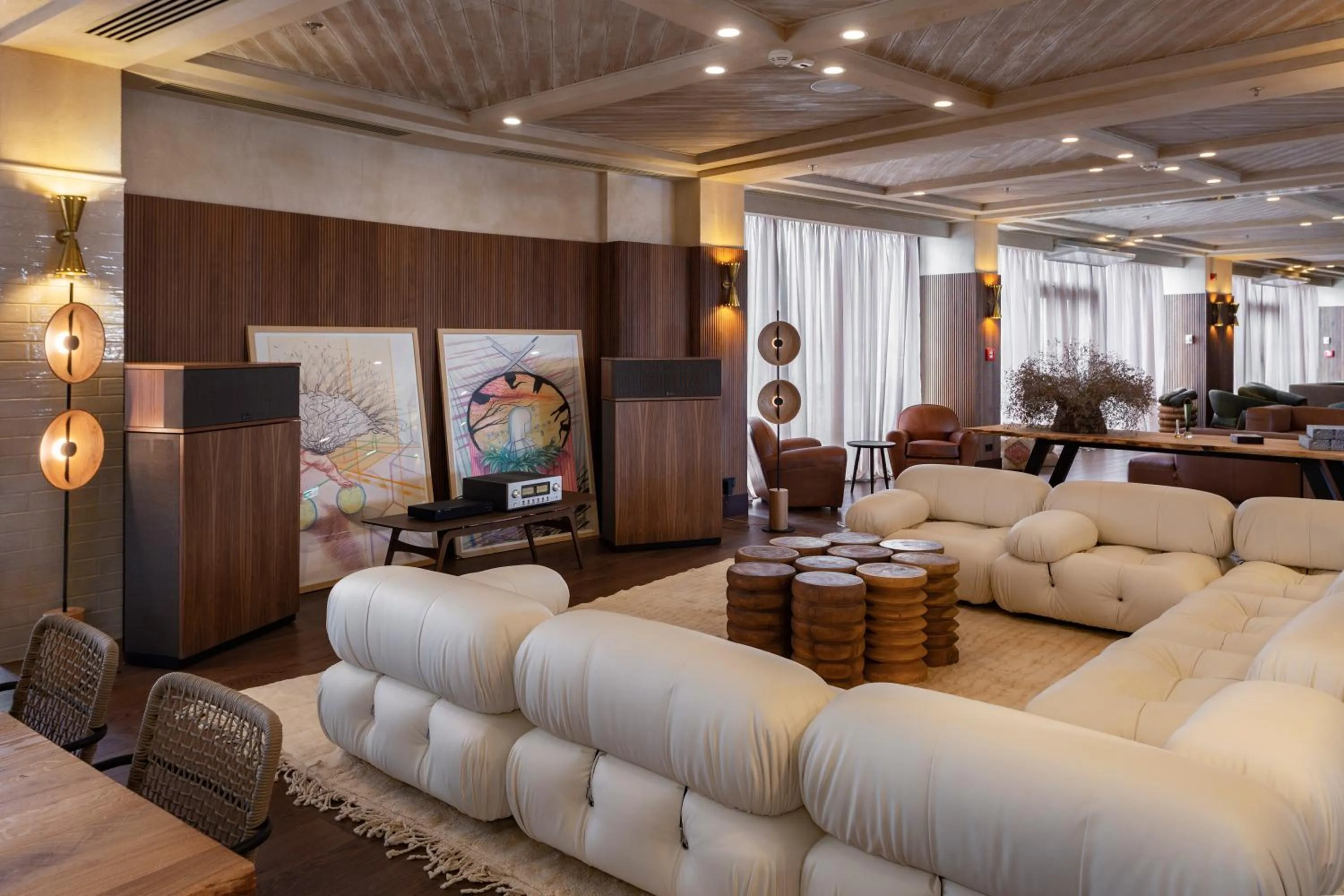 Lobby or reception in BODBE Hotel