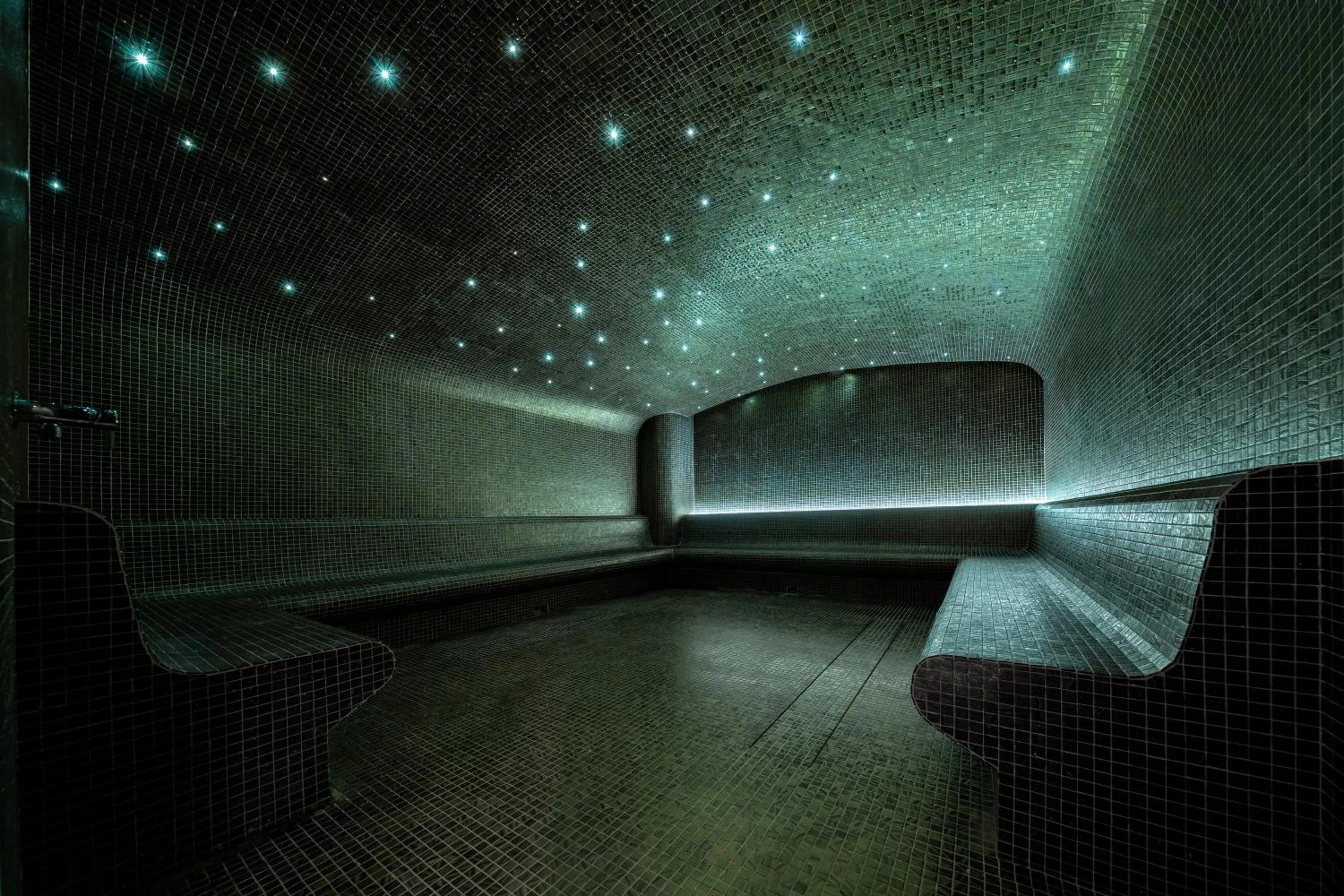 Sauna in BODBE Hotel