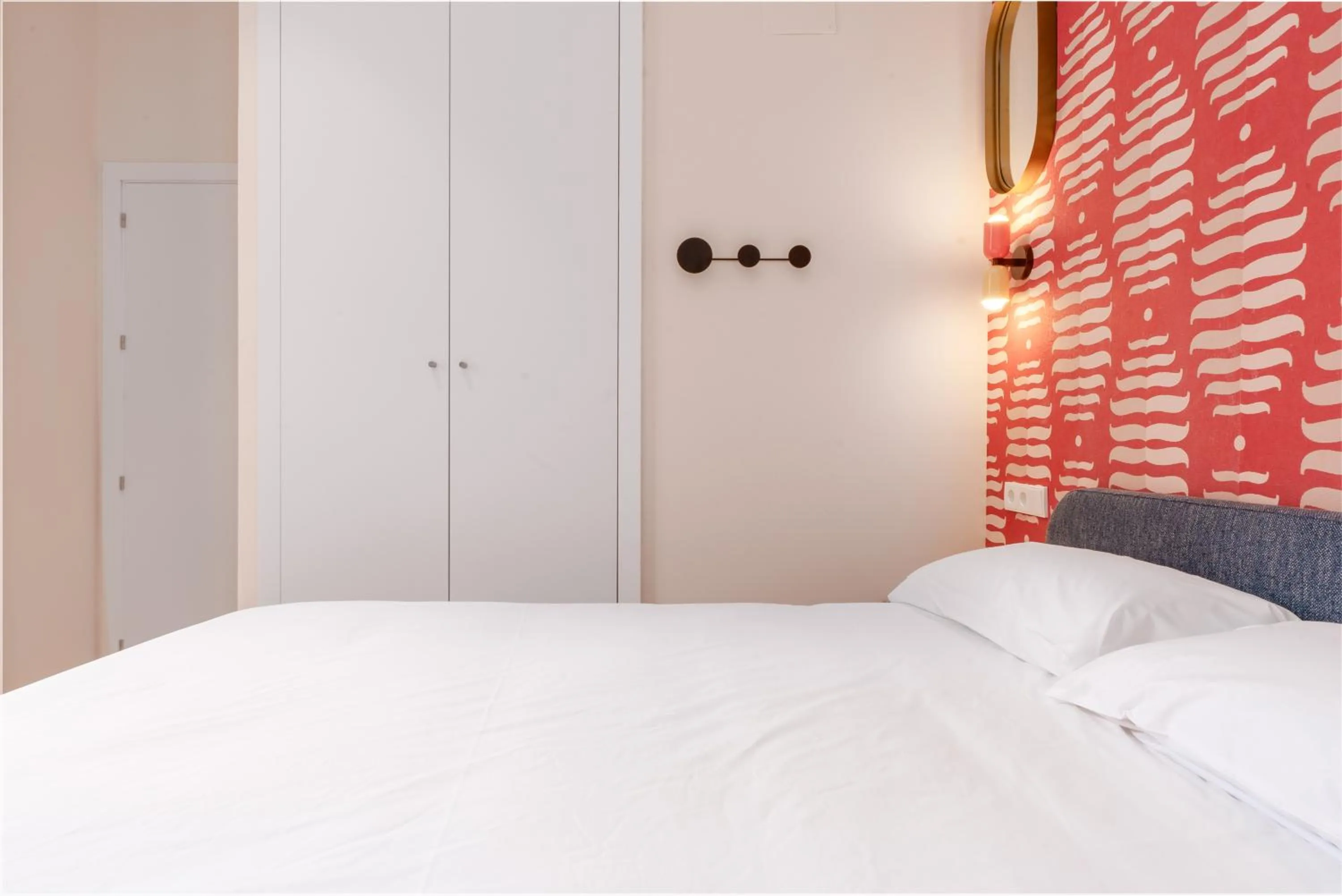 Bed in Smartr Malaga Centro