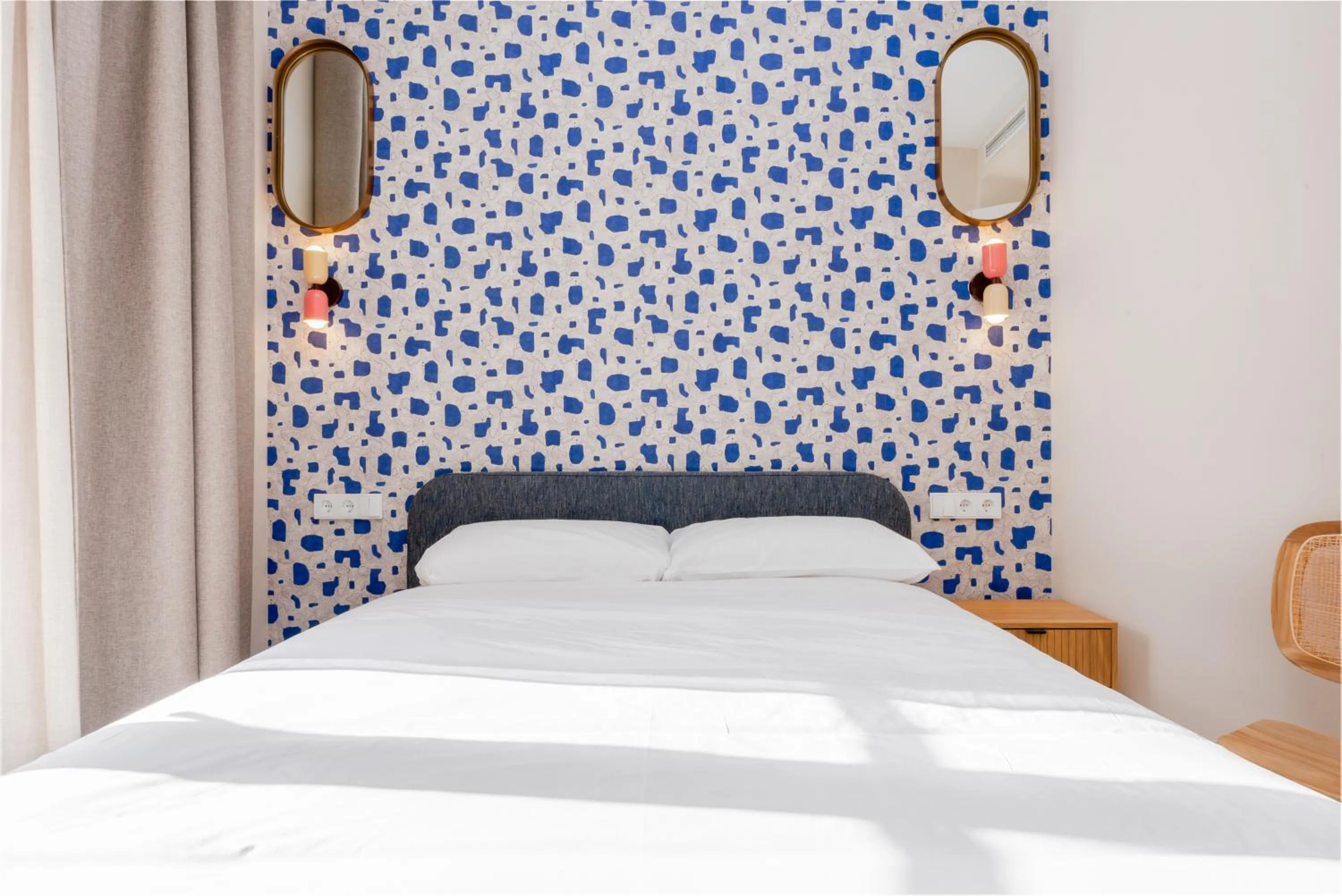 Bed in Smartr Malaga Centro