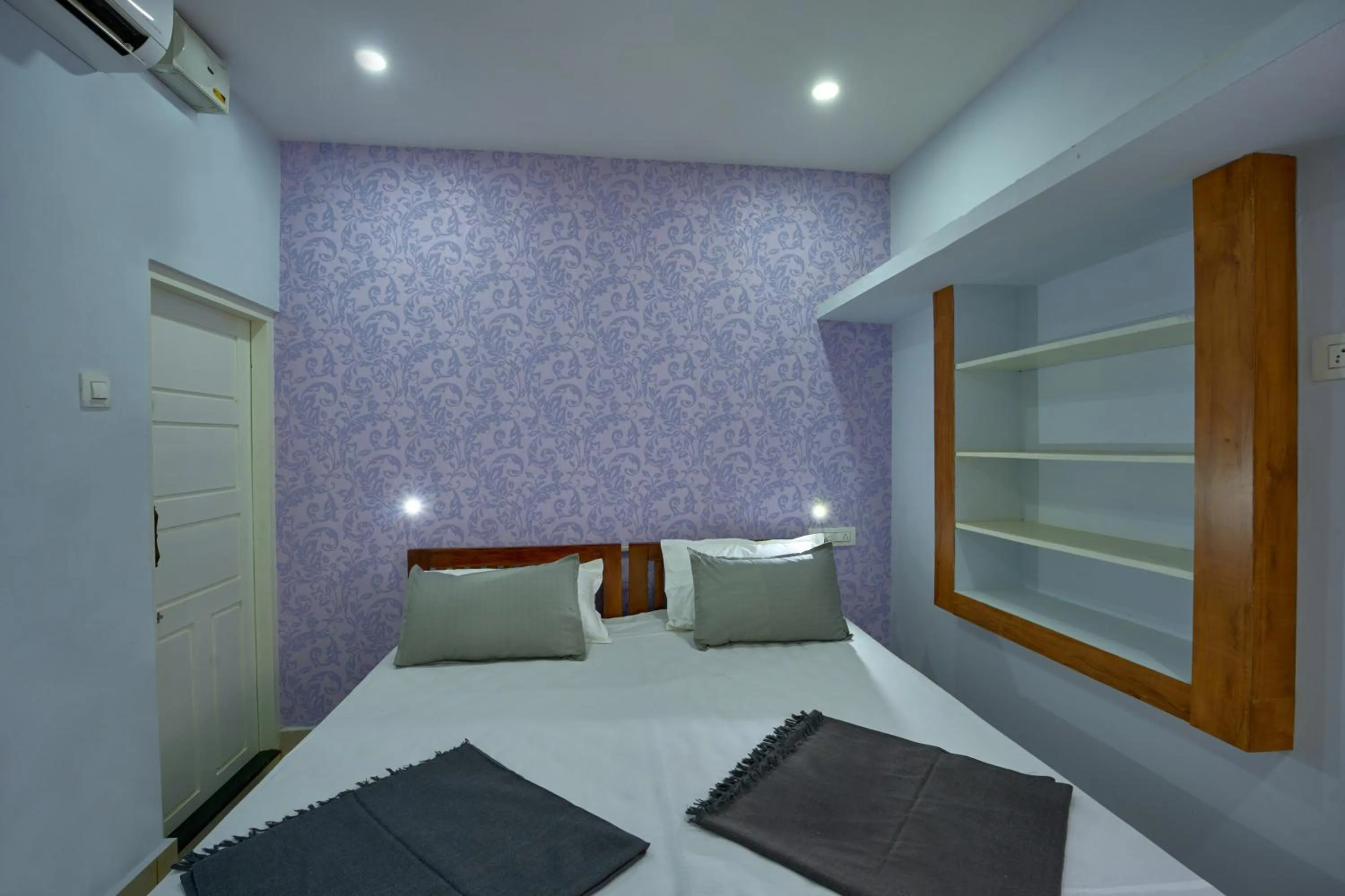Bed in Panakal Residency, Fort Kochi