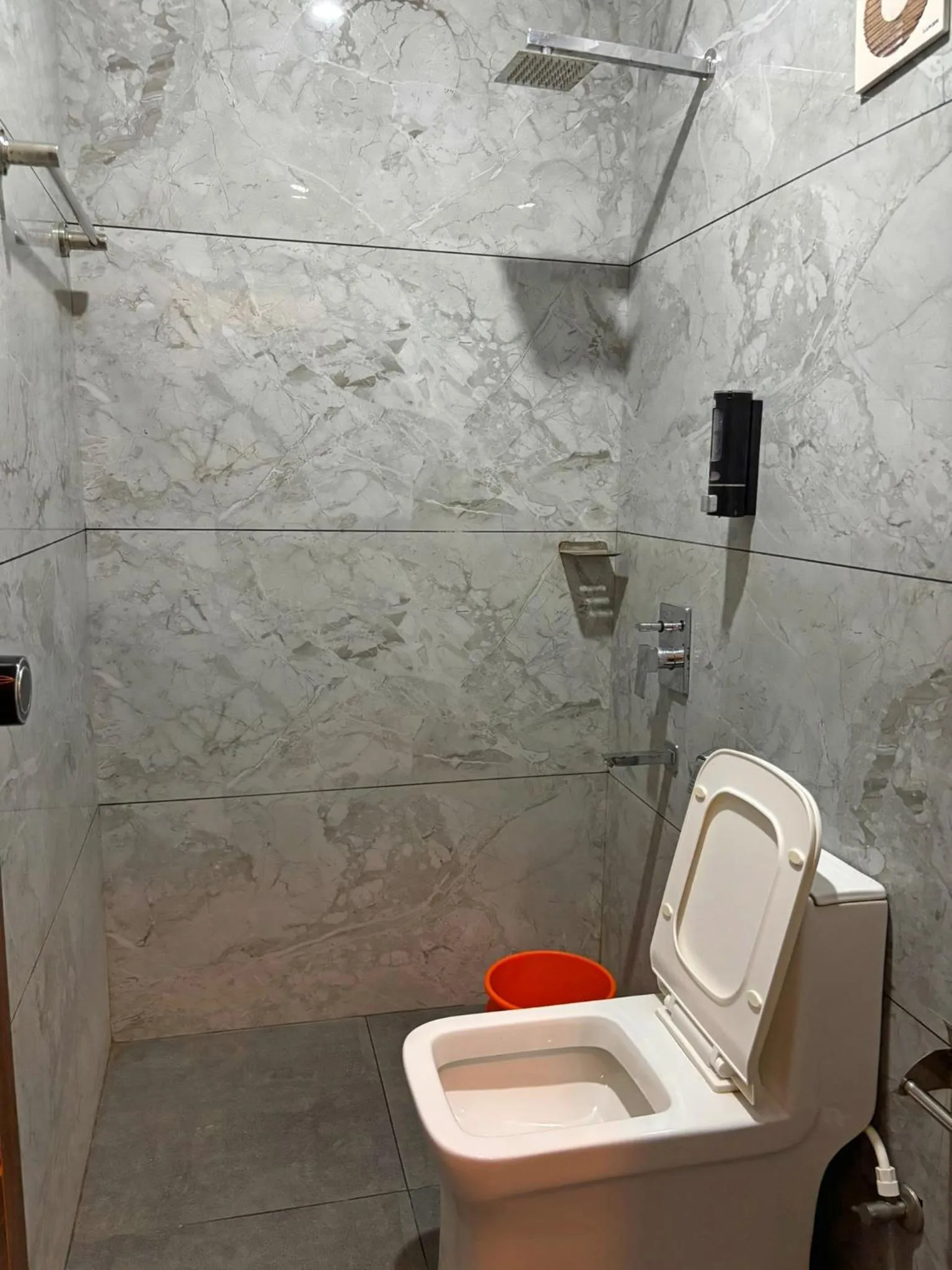 Shower in Panakal Residency, Fort Kochi