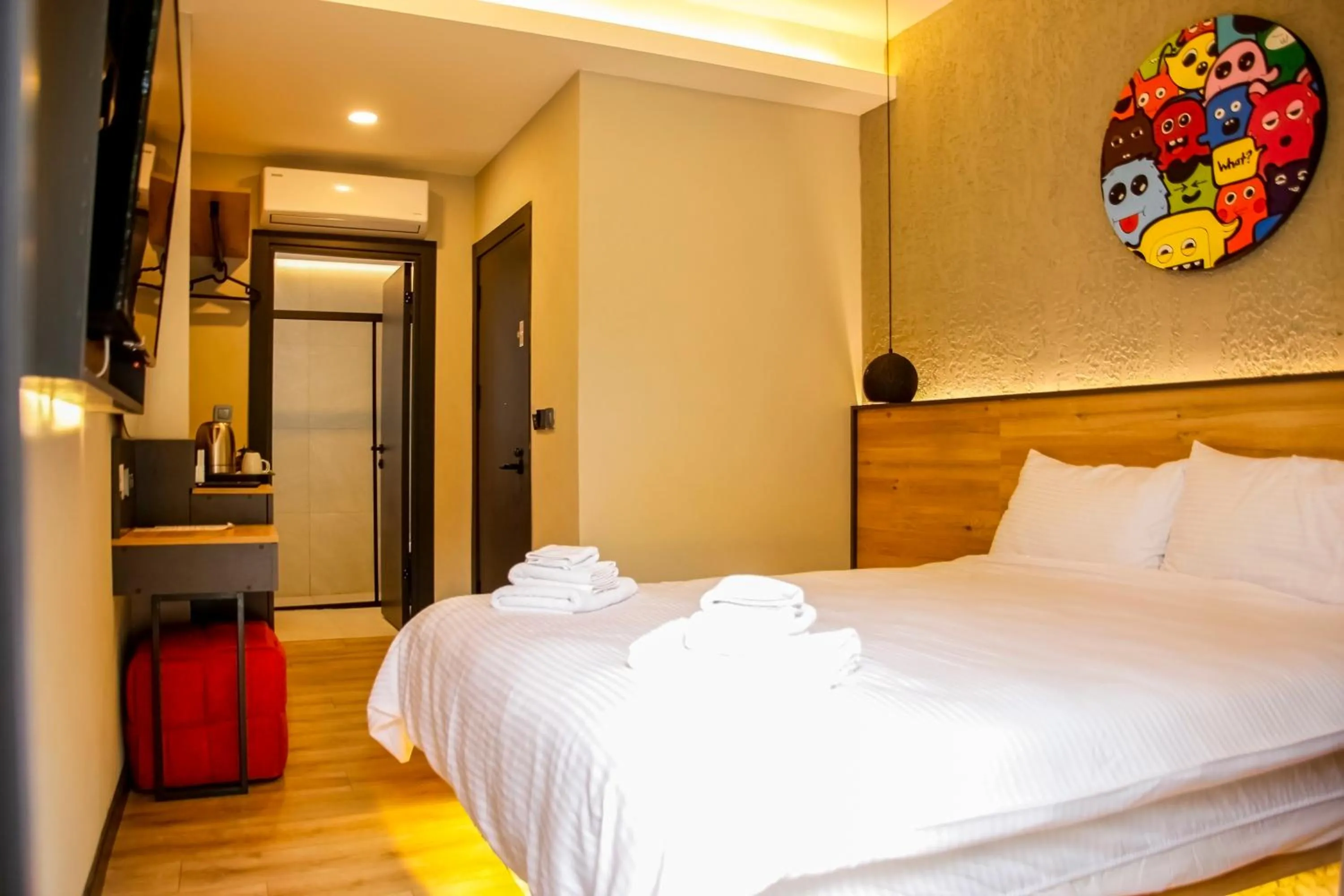 Photo of the whole room, Bed in Glitz Bodrum