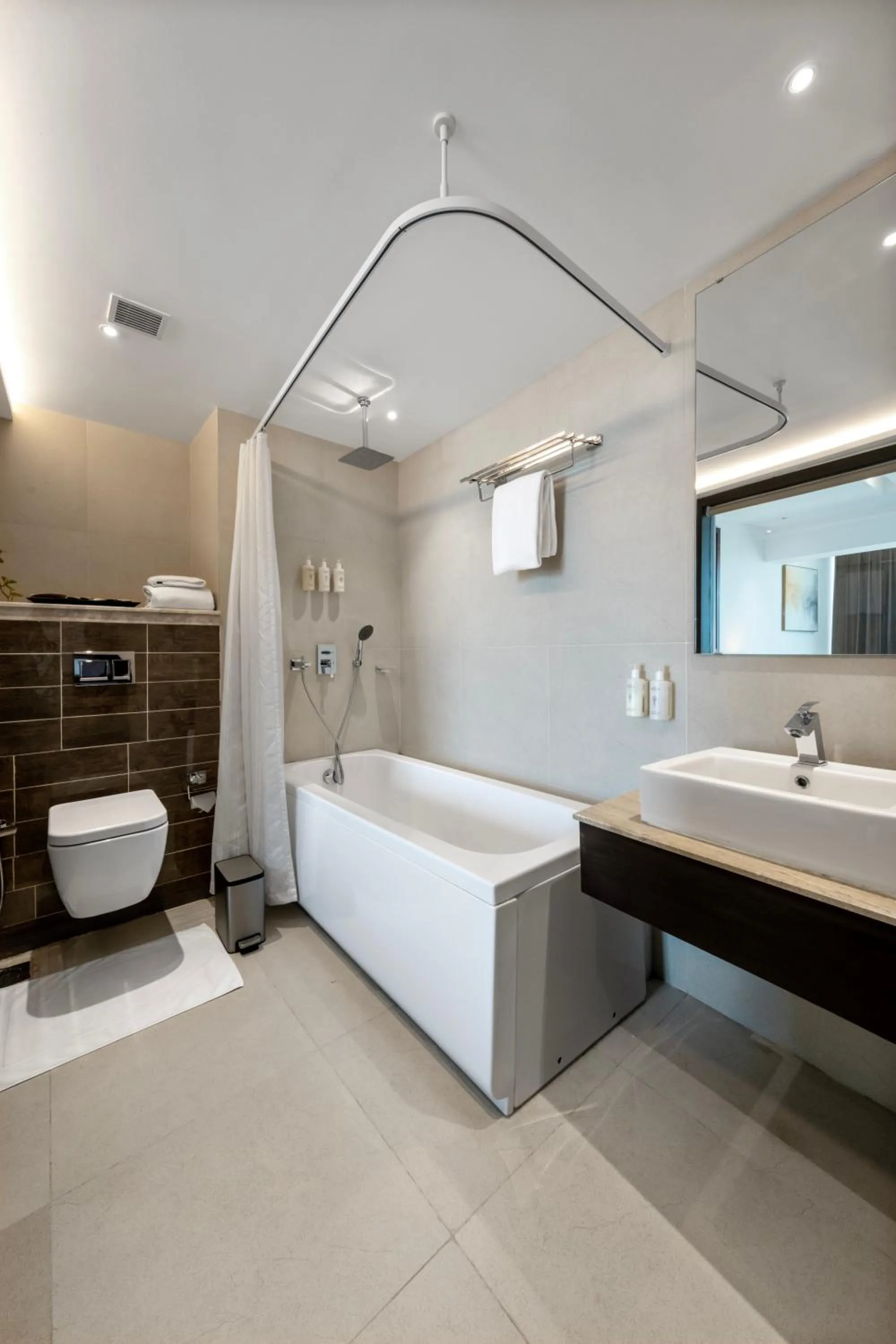 Bathroom in TIARA by MPS