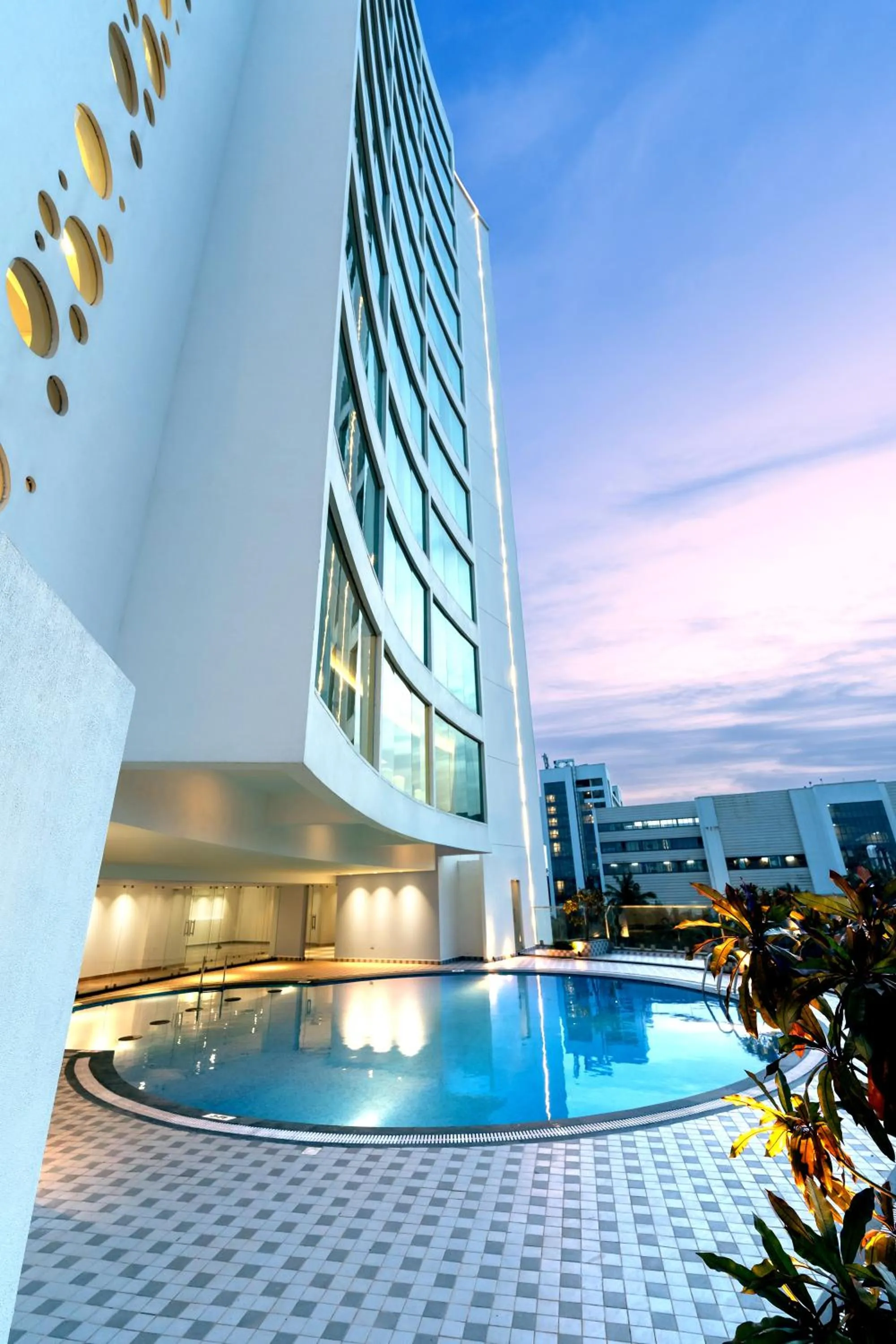 Pool view in TIARA by MPS