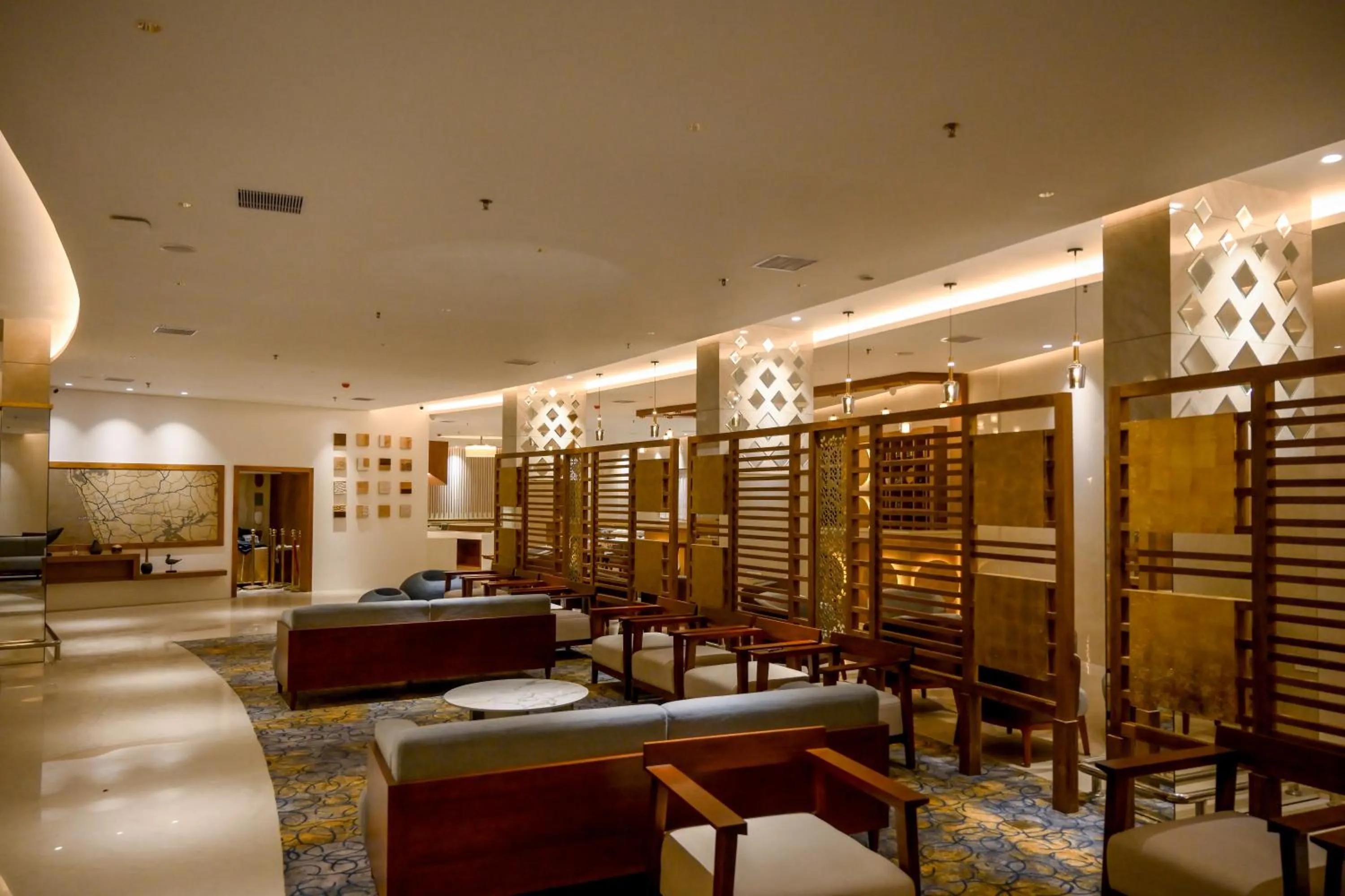 Lobby or reception in TIARA by MPS