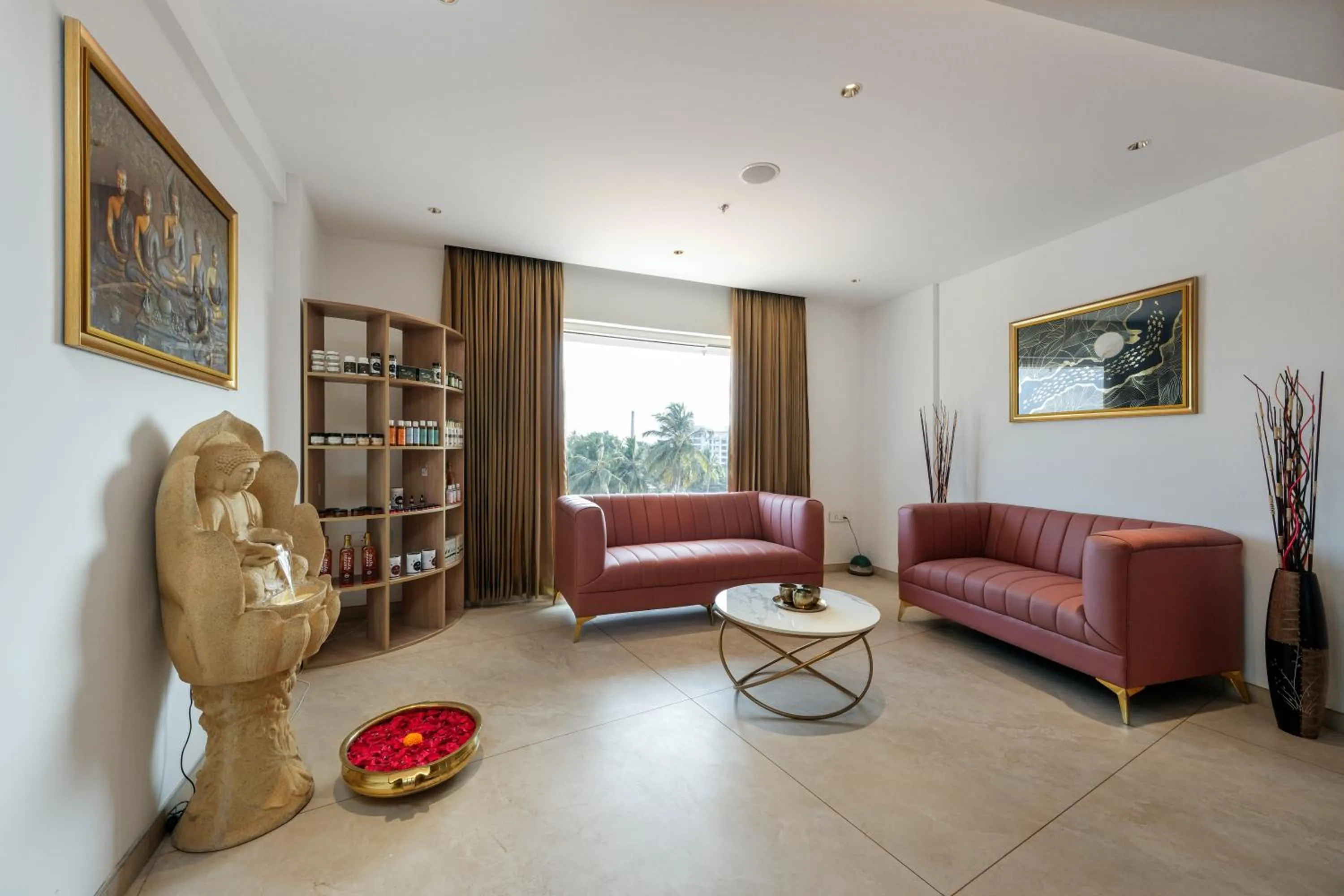 Massage in TIARA by MPS