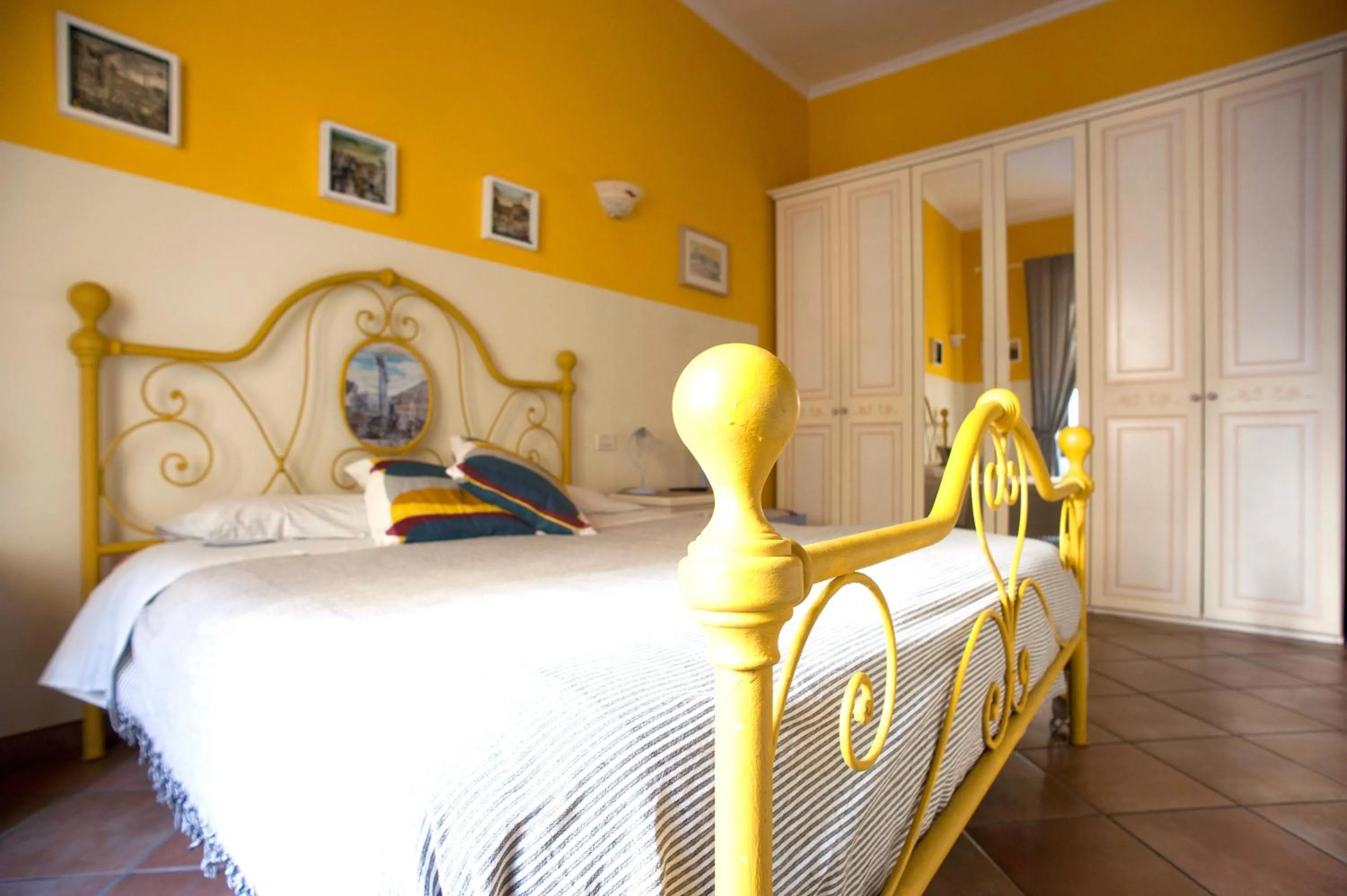 Bedroom, Bed in Trastevere Dream House