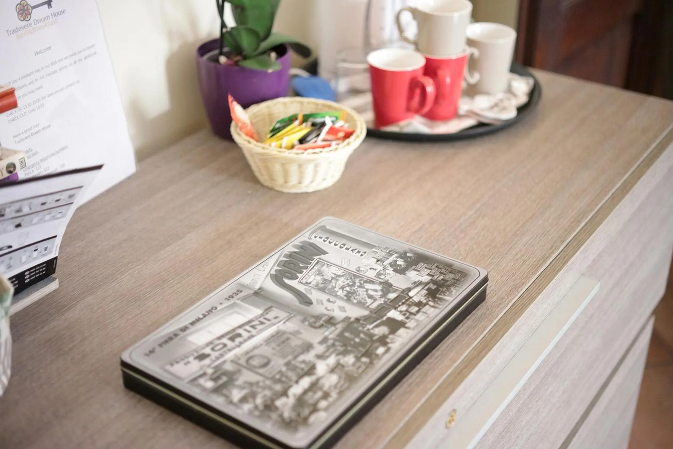 Decorative detail in Trastevere Dream House