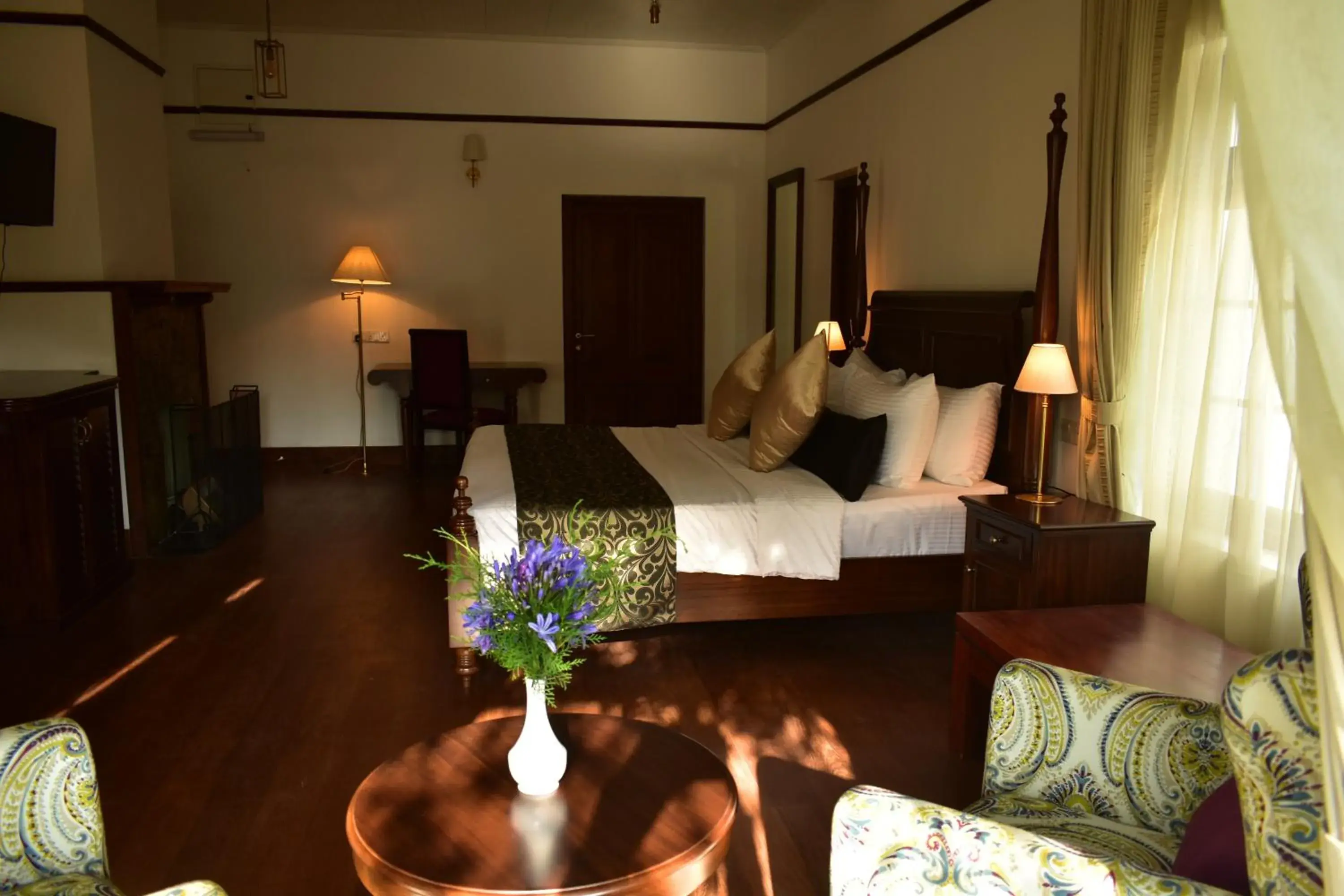 Photo of the whole room, Bed in Hill Cottage Photo of the whole room, Bed in Hill Cottage