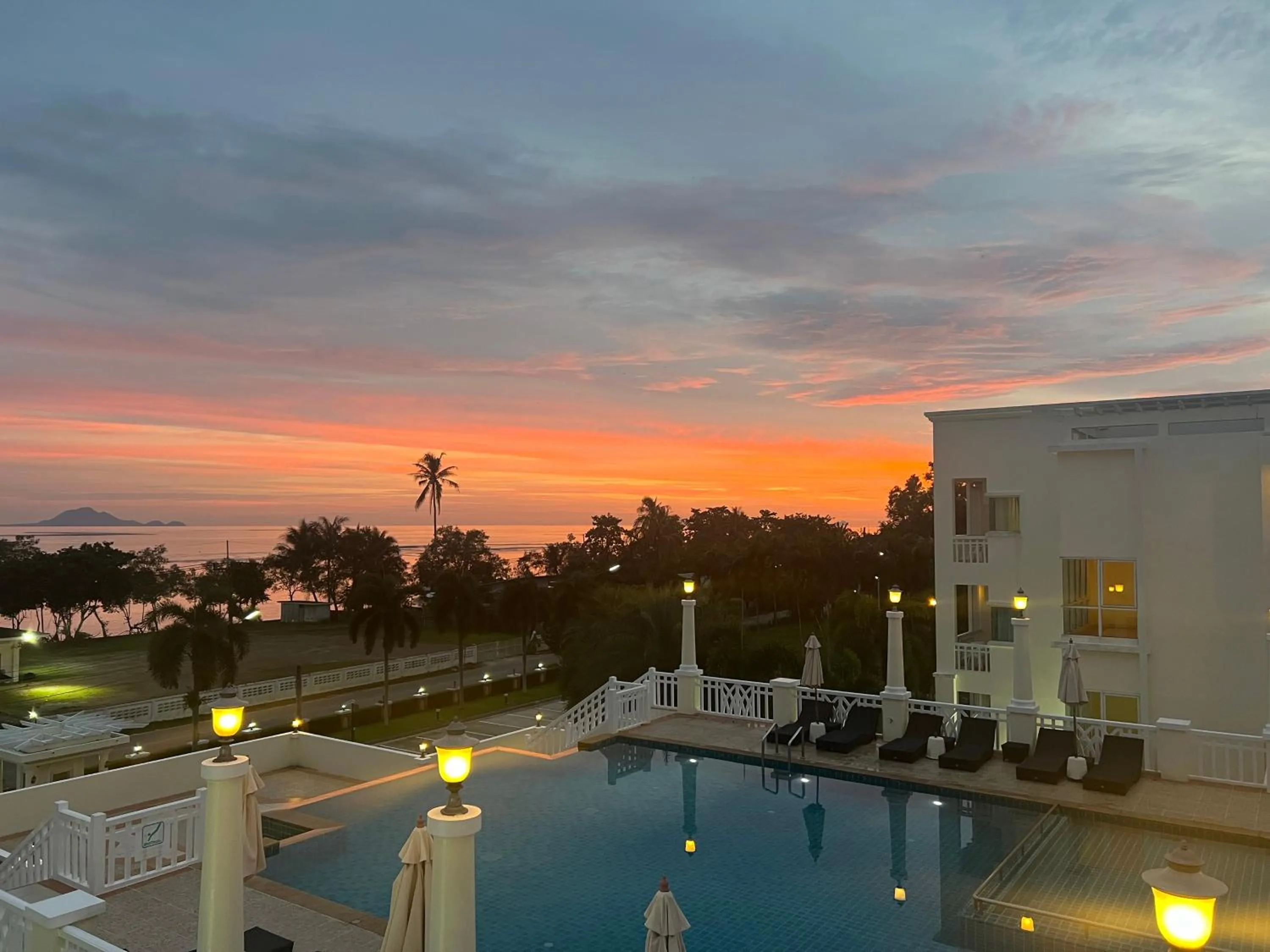 Krabi Front Bay Resort