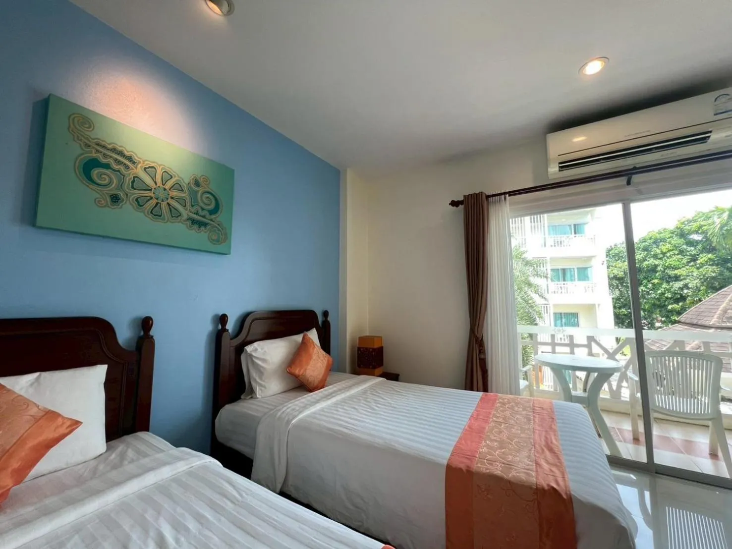 Bed in Krabi Front Bay Resort