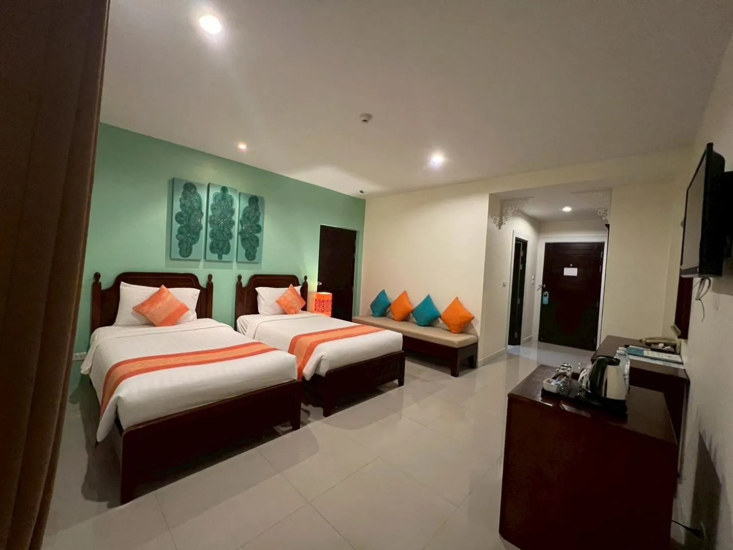 Bed in Krabi Front Bay Resort