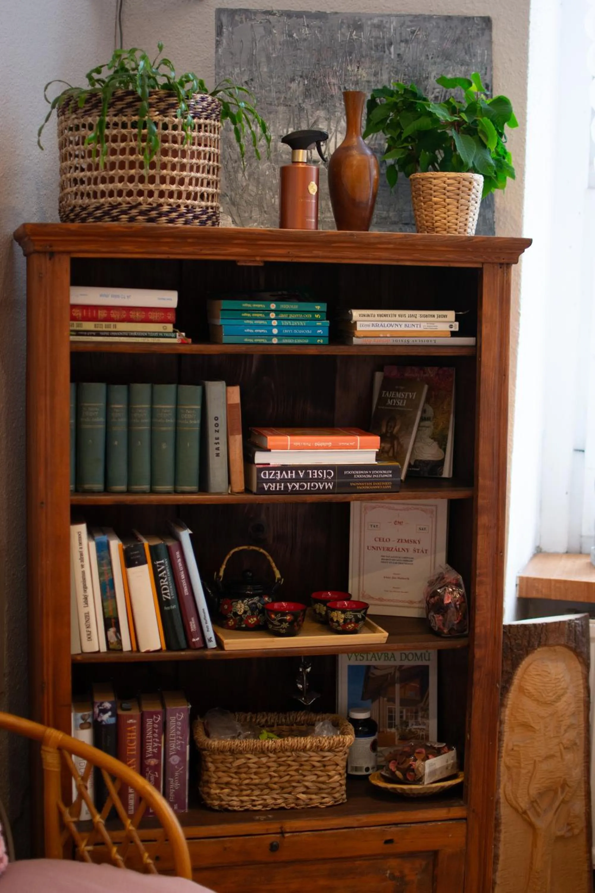 Library in Hostel Moravia Ostrava