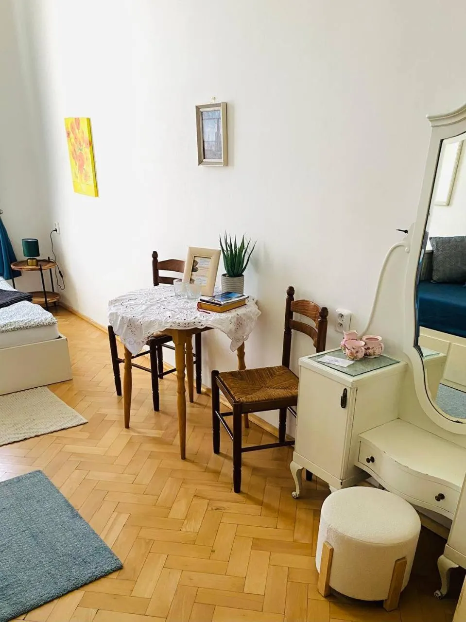 Seating area in Hostel Moravia Ostrava