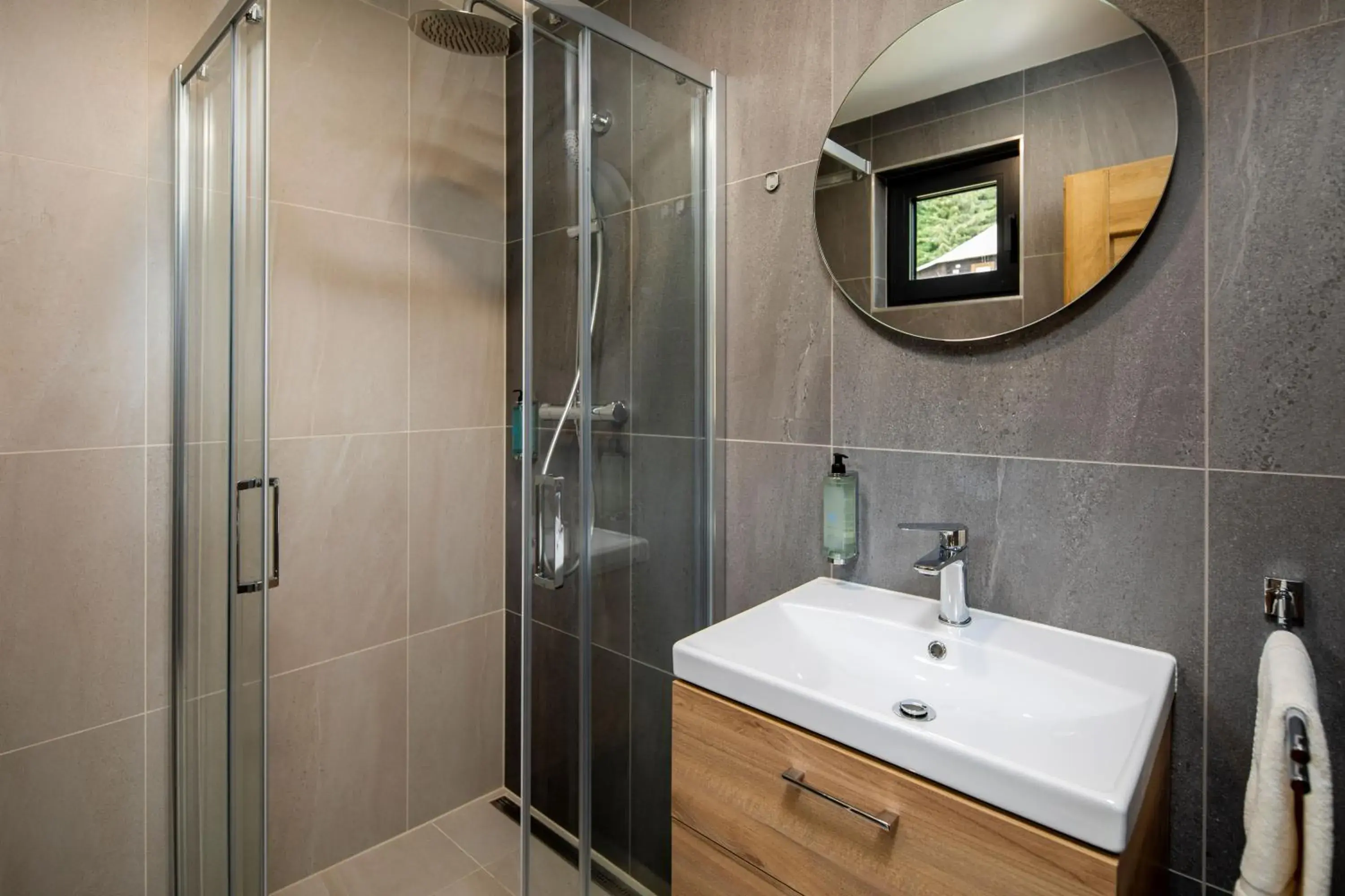 Triple Room in Hotel Granit Smrekovica Triple Room in Hotel Granit Smrekovica
