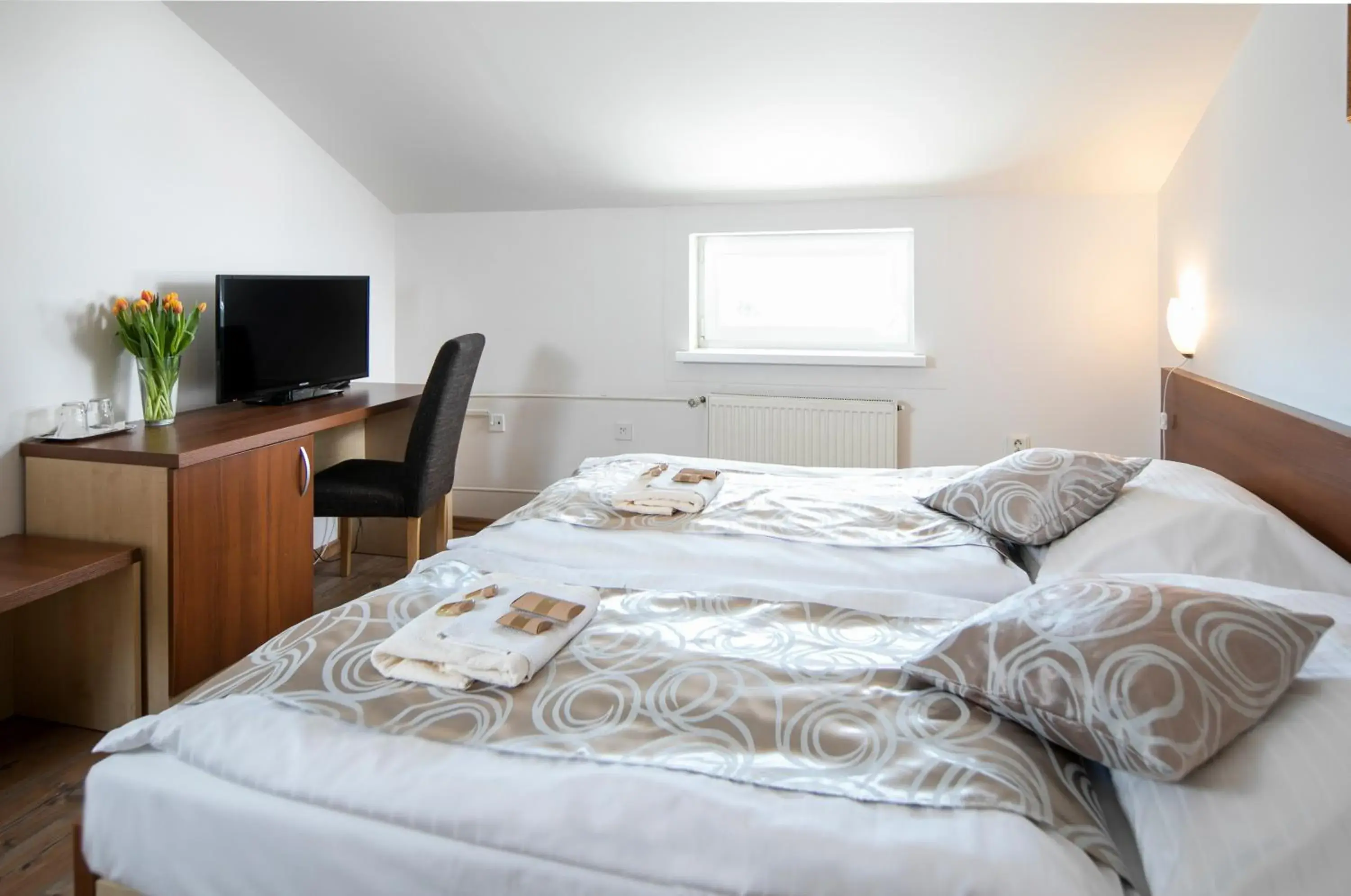 Triple Room in Hotel Granit Smrekovica Triple Room in Hotel Granit Smrekovica