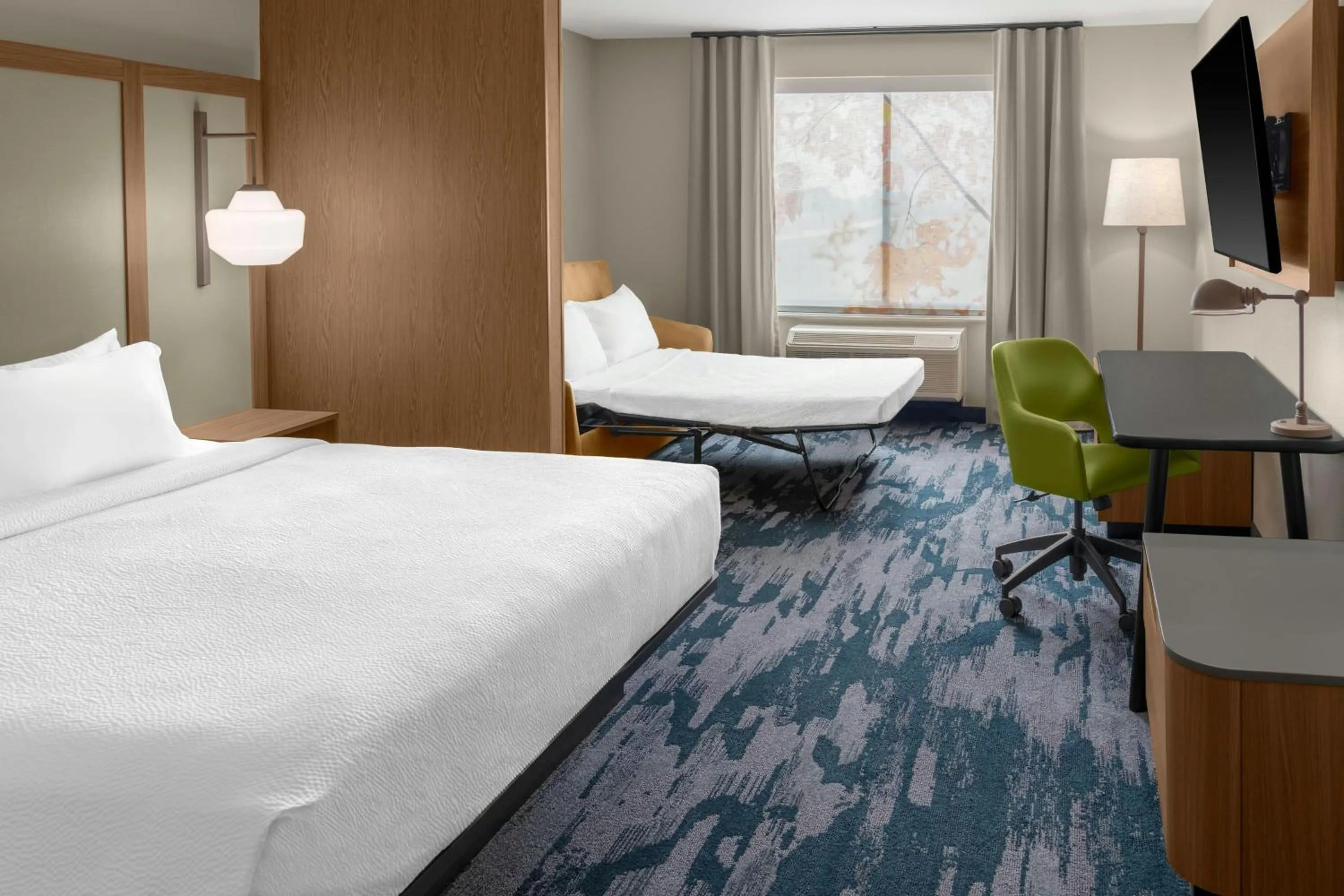 Photo of the whole room, Bed in Fairfield by Marriott Inn & Suites Norwalk