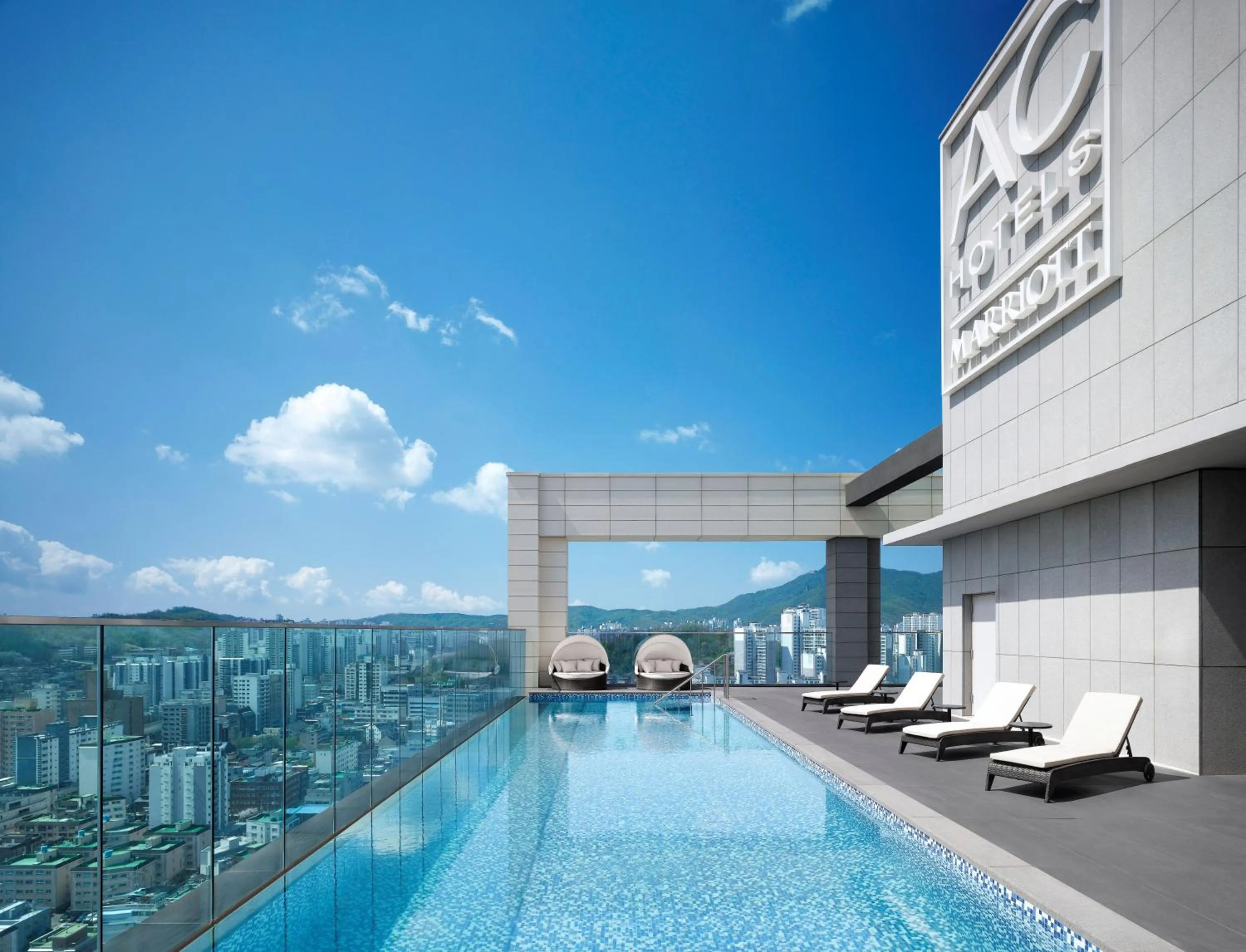 Natural landscape in AC Hotel by Marriott Seoul Geumjeong