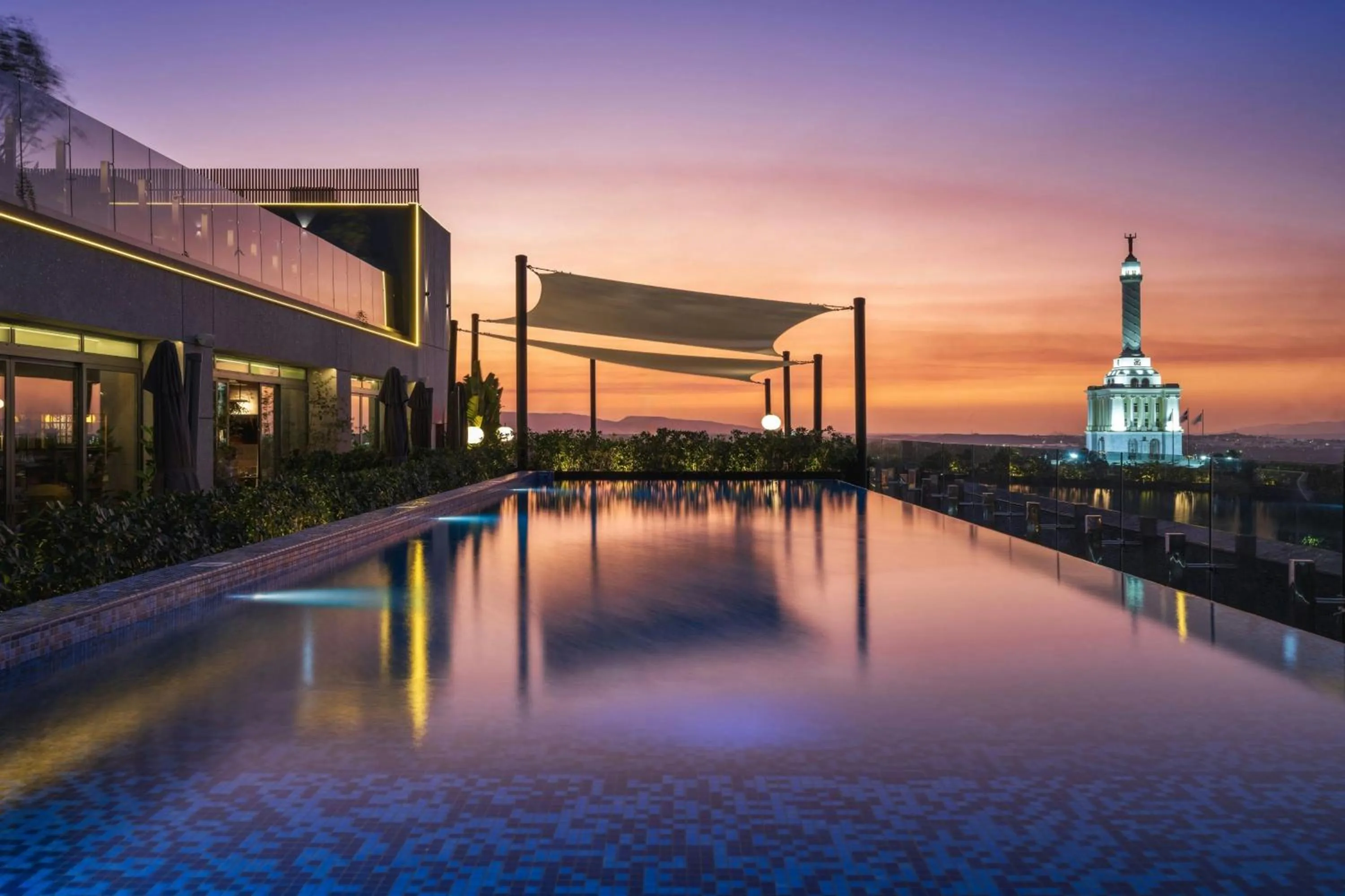 Swimming pool in AC Hotel by Marriott Santiago de los Caballeros