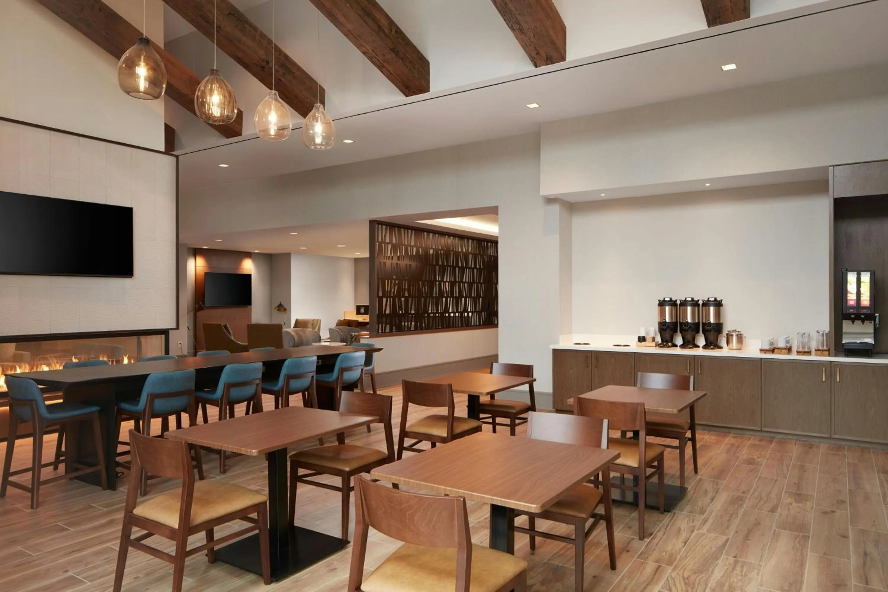 Breakfast in Residence Inn by Marriott Reston