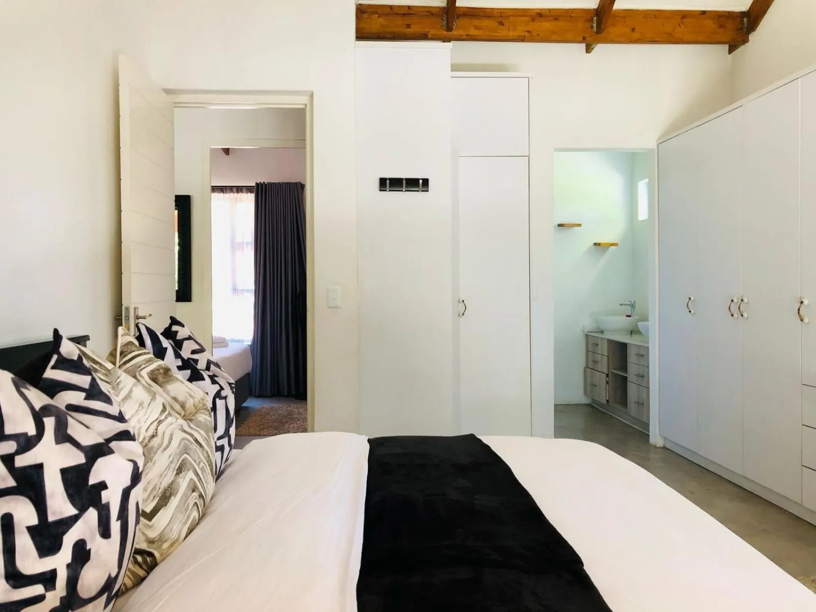 Sand River Guest House