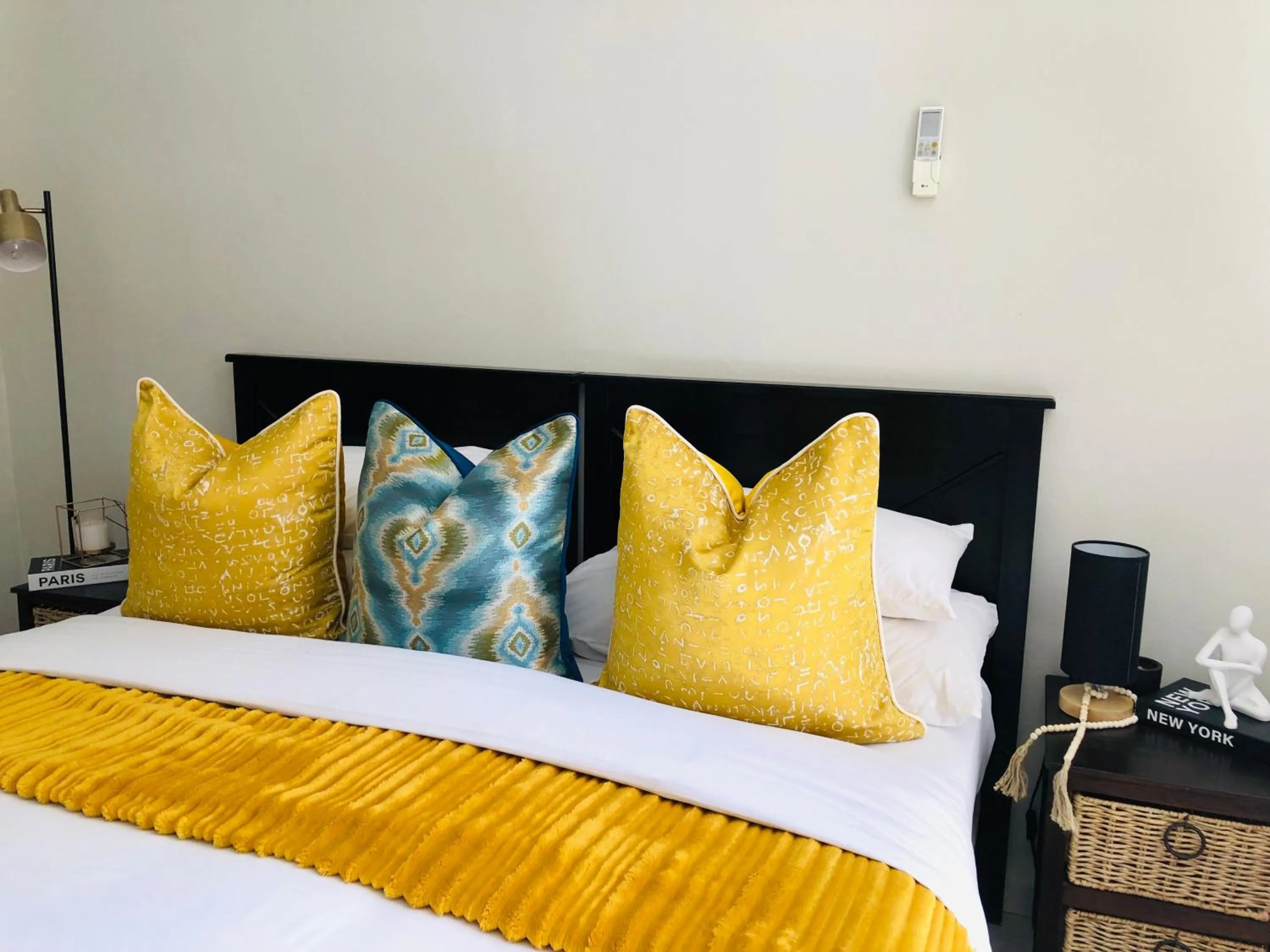 Bed in Sand River Guest House