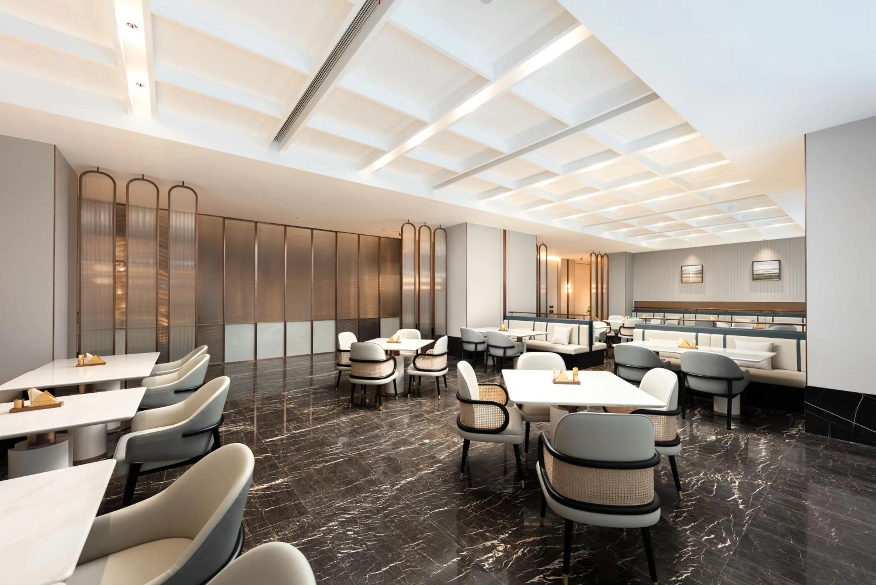 Restaurant/places to eat in Atour X Hotel Shanghai Songjiang Ronglei East Road