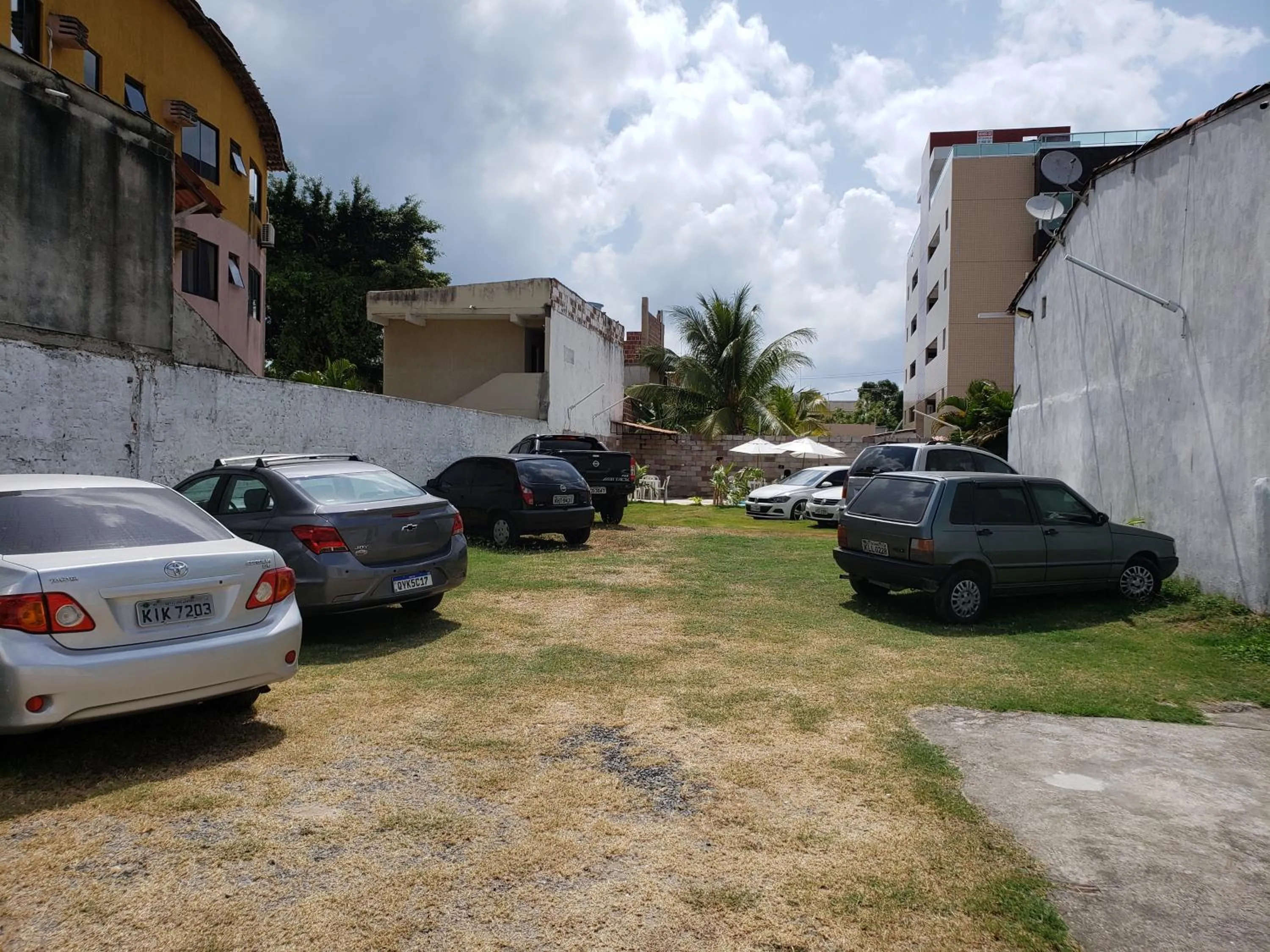 Parking in Pousada Privê Maré Alta