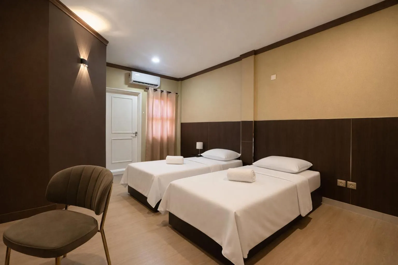 Bed in Tanjong Subang Jaya - Self Check-In
