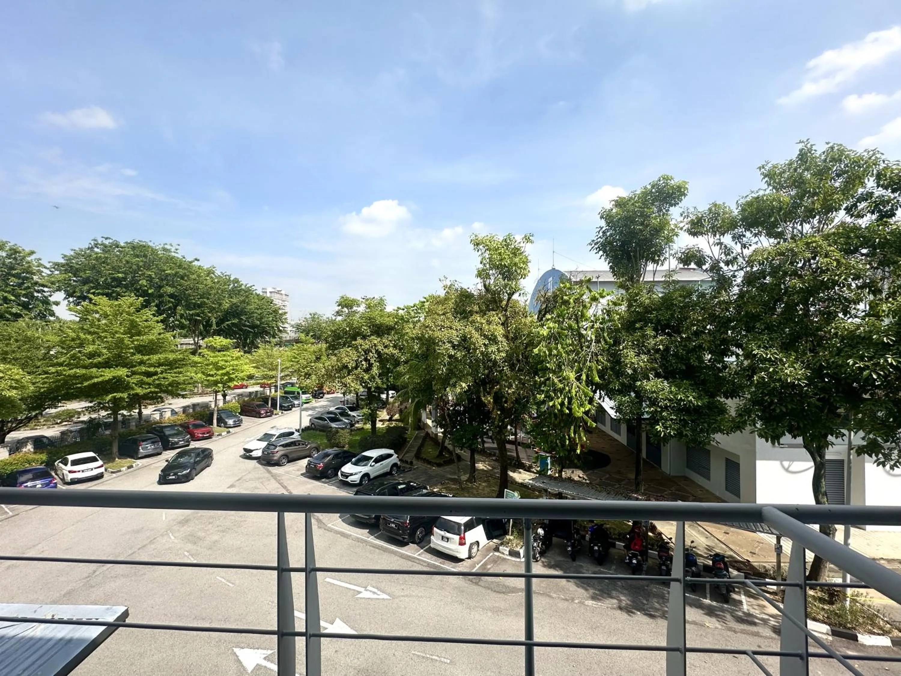 Balcony/Terrace in Tanjong Subang Jaya - Self Check-In