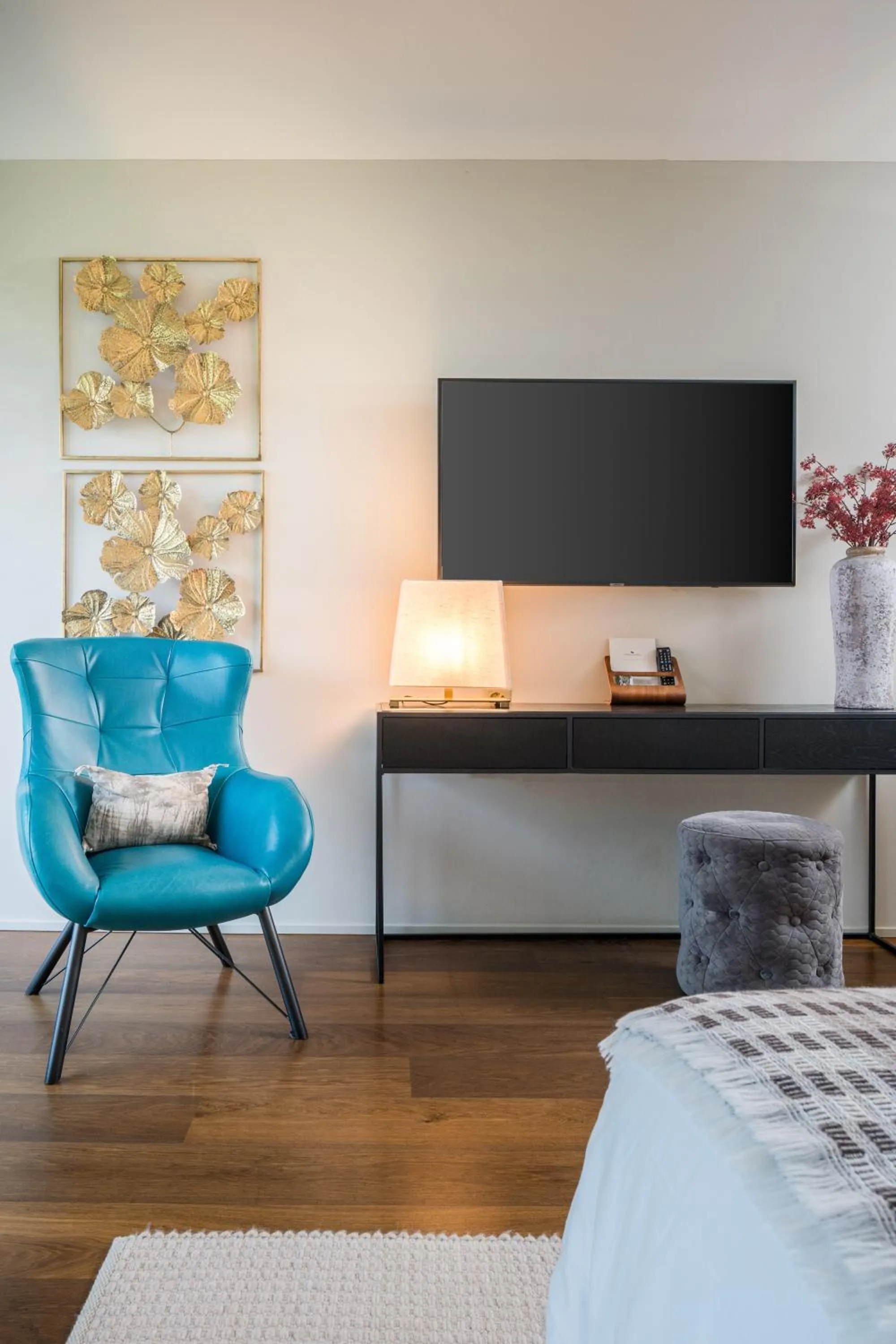 TV and multimedia, Bed in Strandhotel Schmerikon