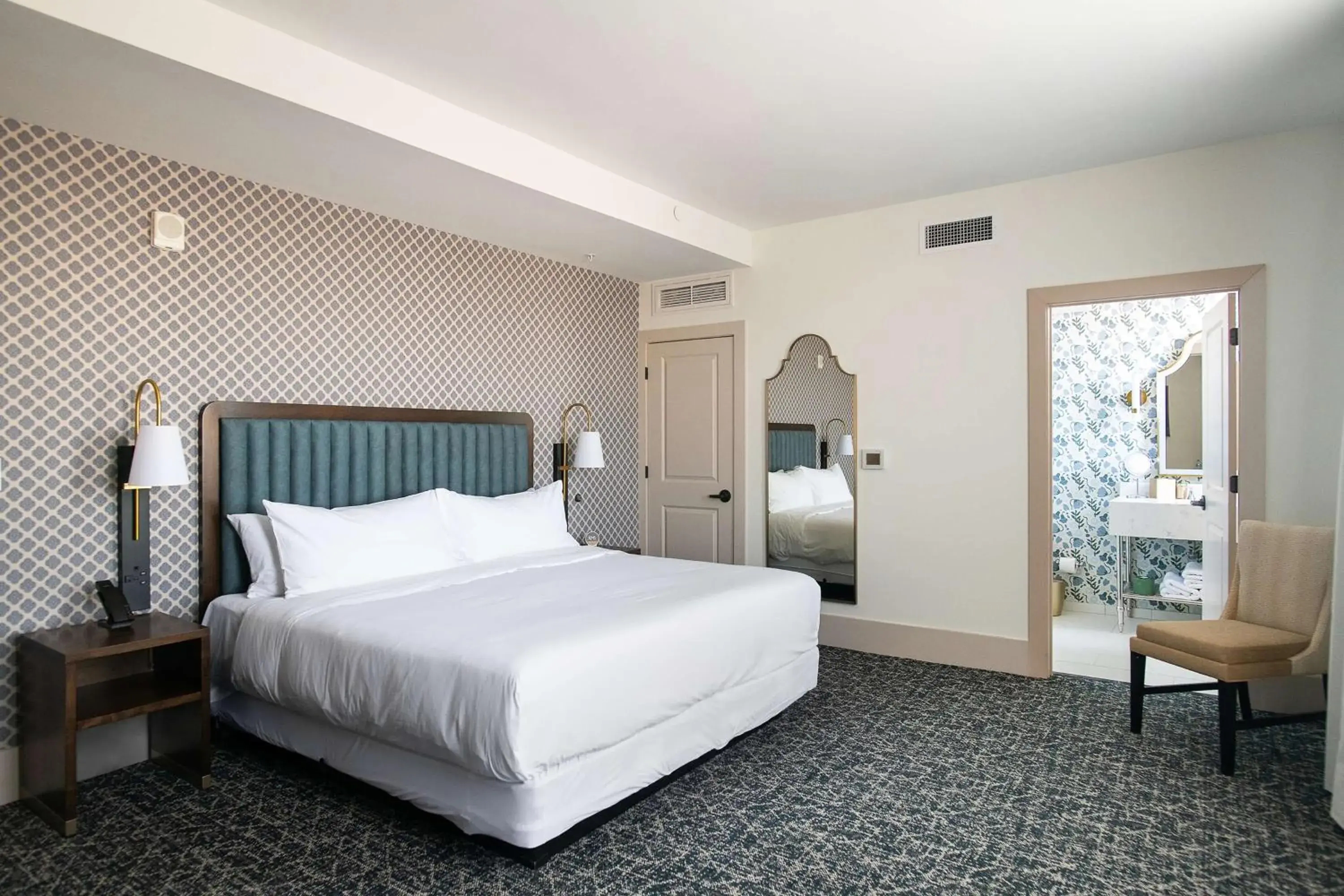 Bed in Hotel Petersburg, Tapestry Collection By Hilton Bed in Hotel Petersburg, Tapestry Collection By Hilton