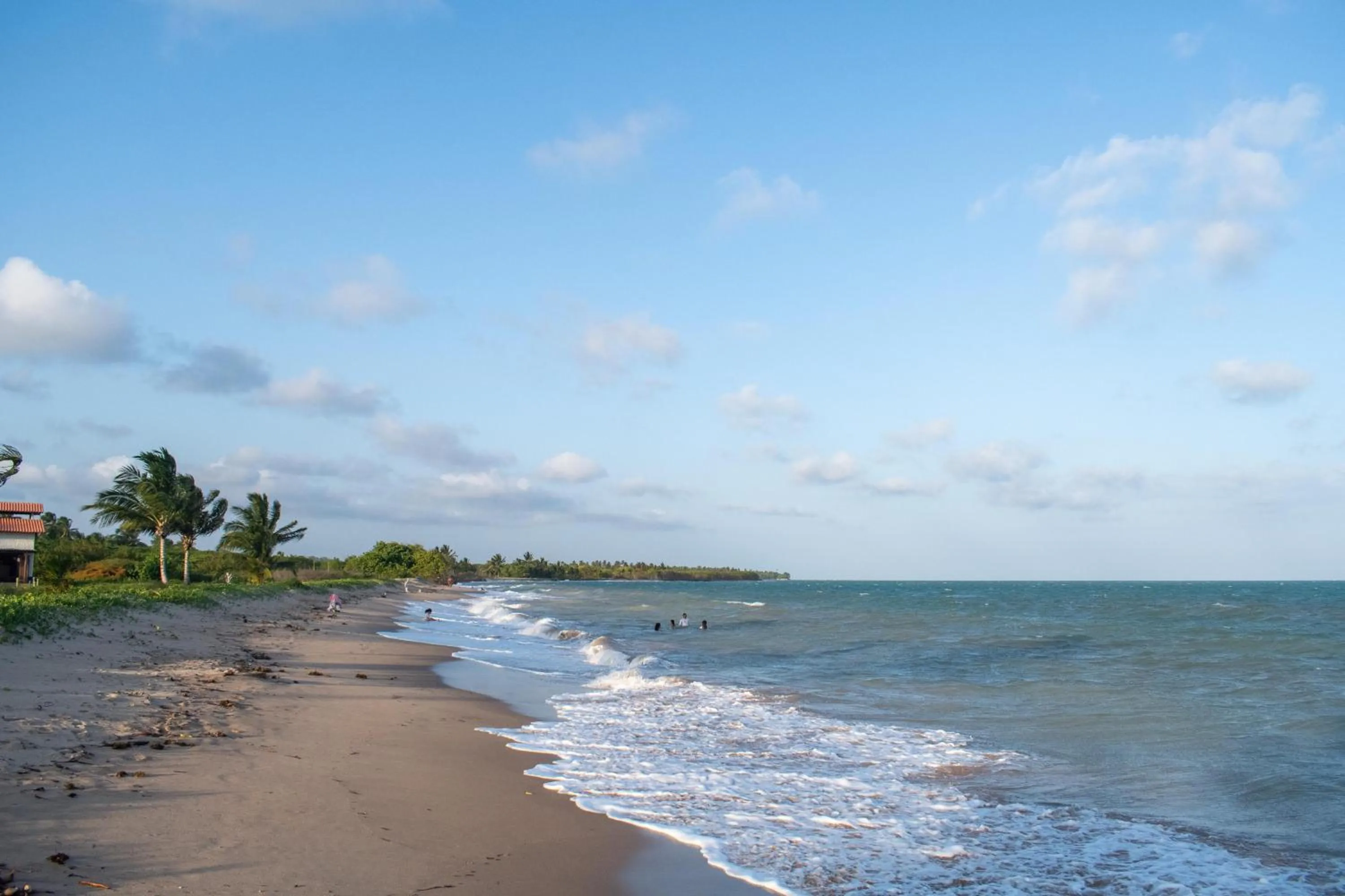 Beach in Angá Beach Hotel