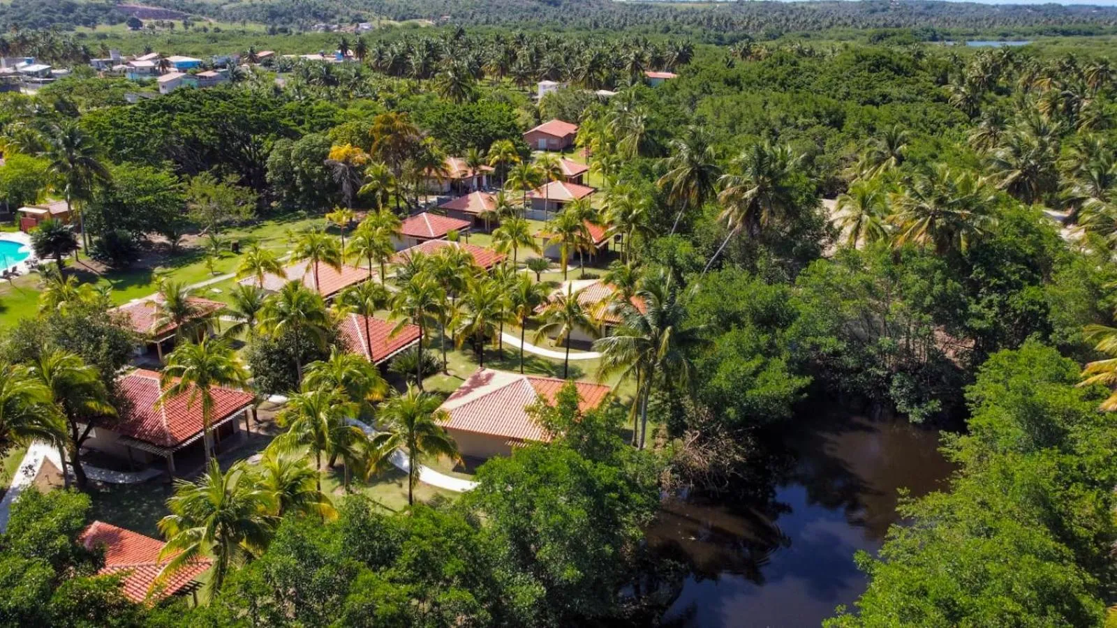Property building in Angá Beach Hotel