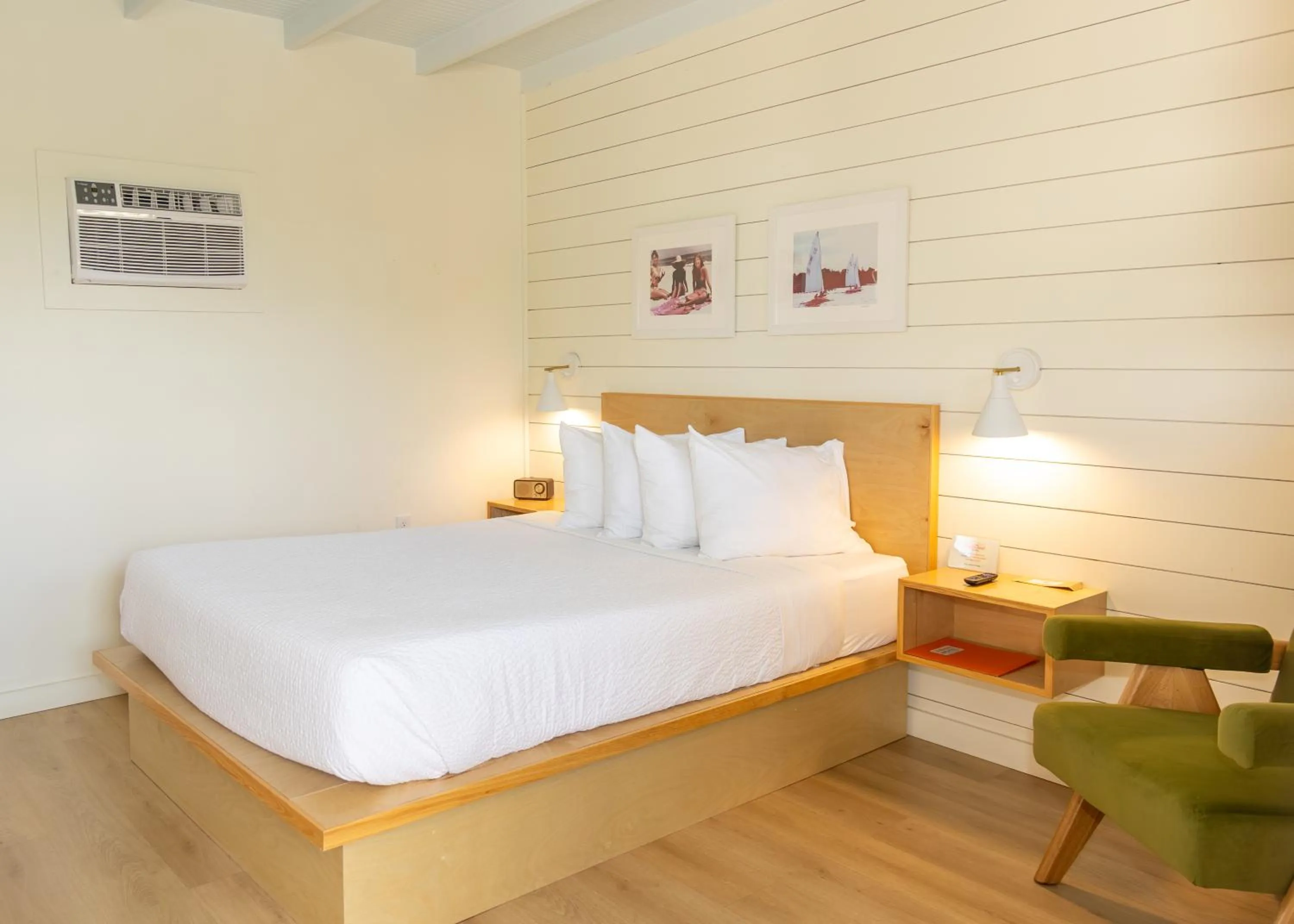 Bed in Driftwood Motel