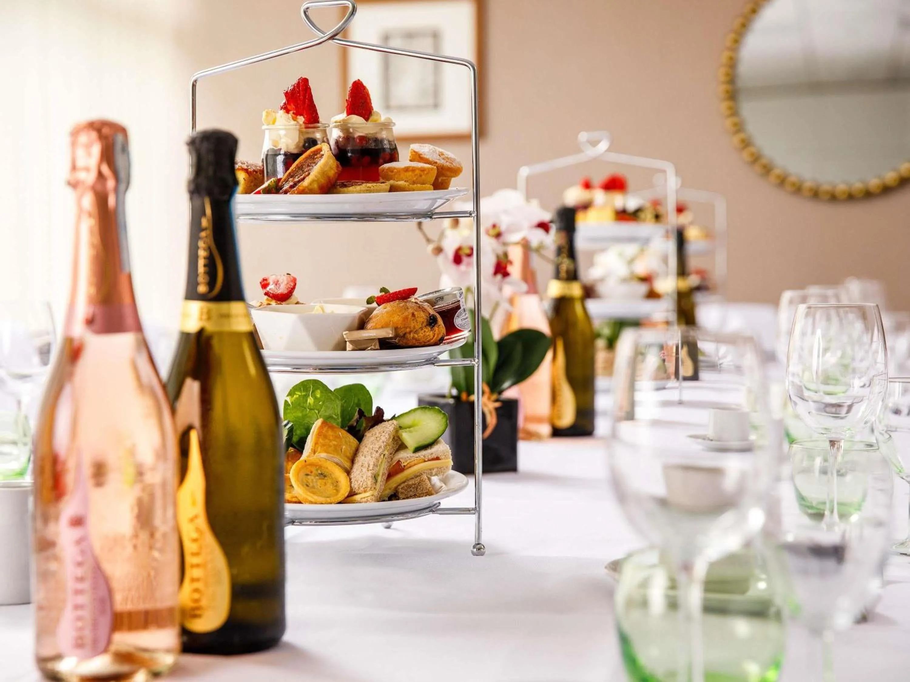 Meeting/conference room in The Harlow Hotel By AccorHotels