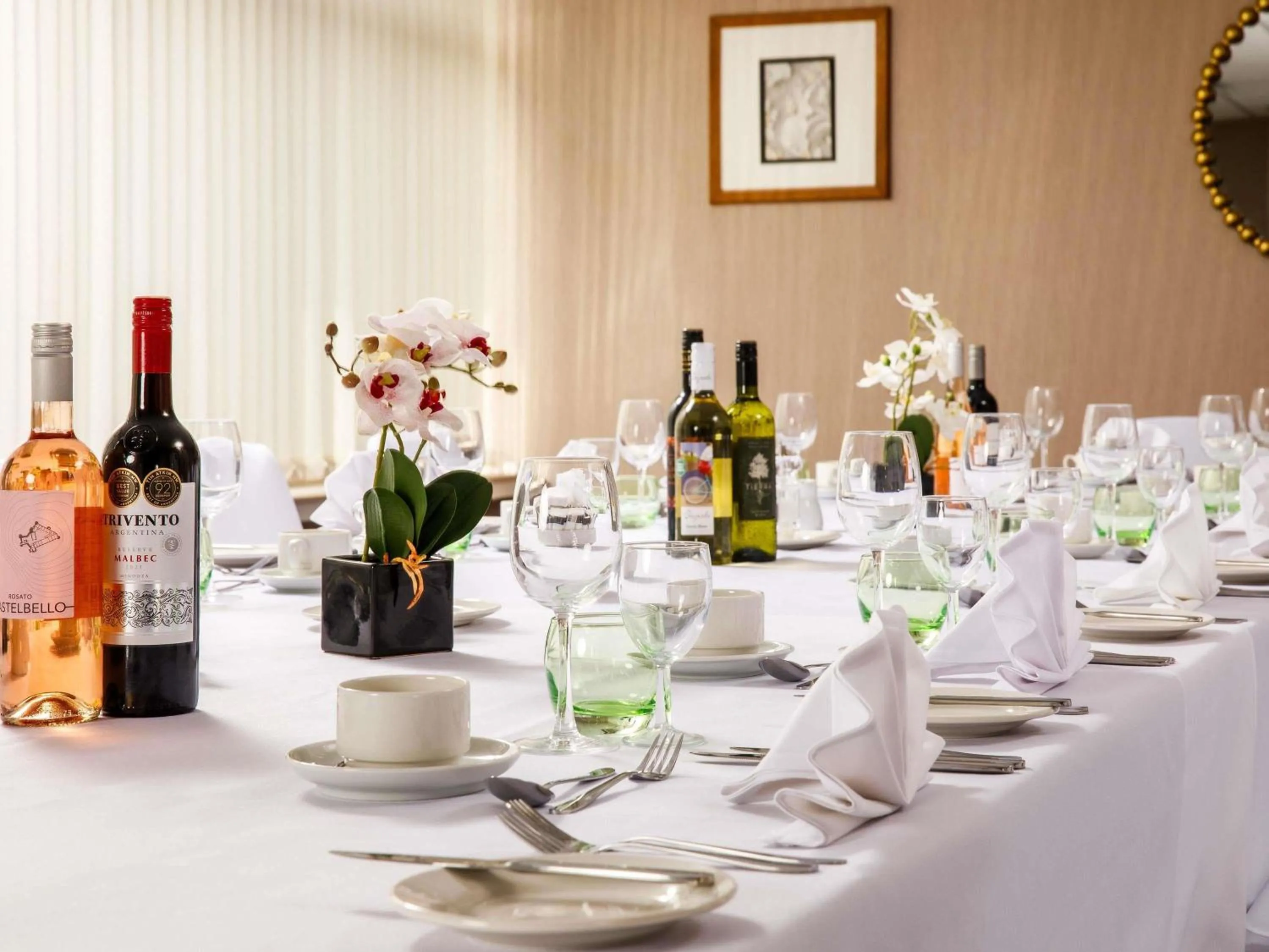 Meeting/conference room in The Harlow Hotel By AccorHotels