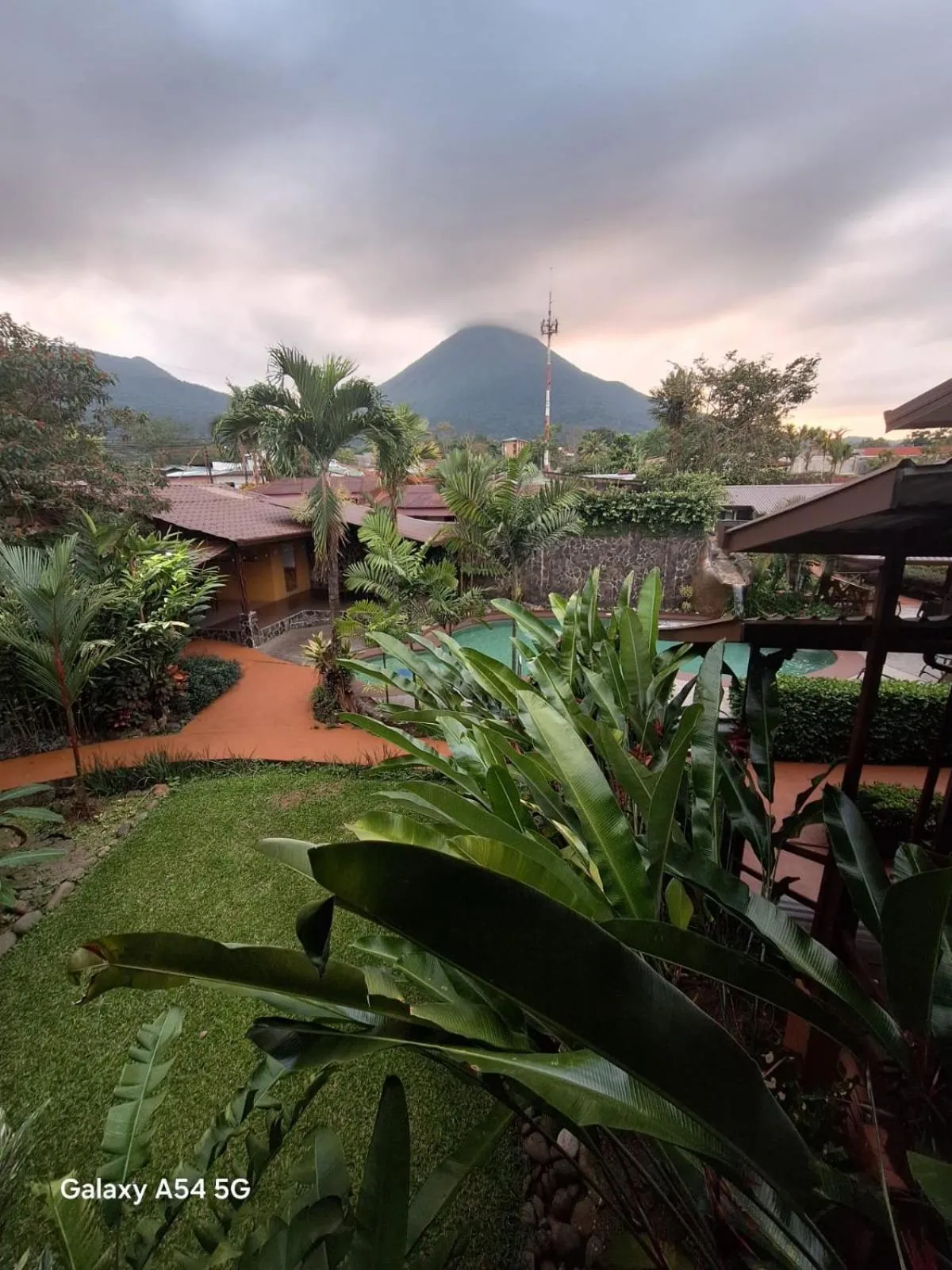 Hotel Iris Arenal