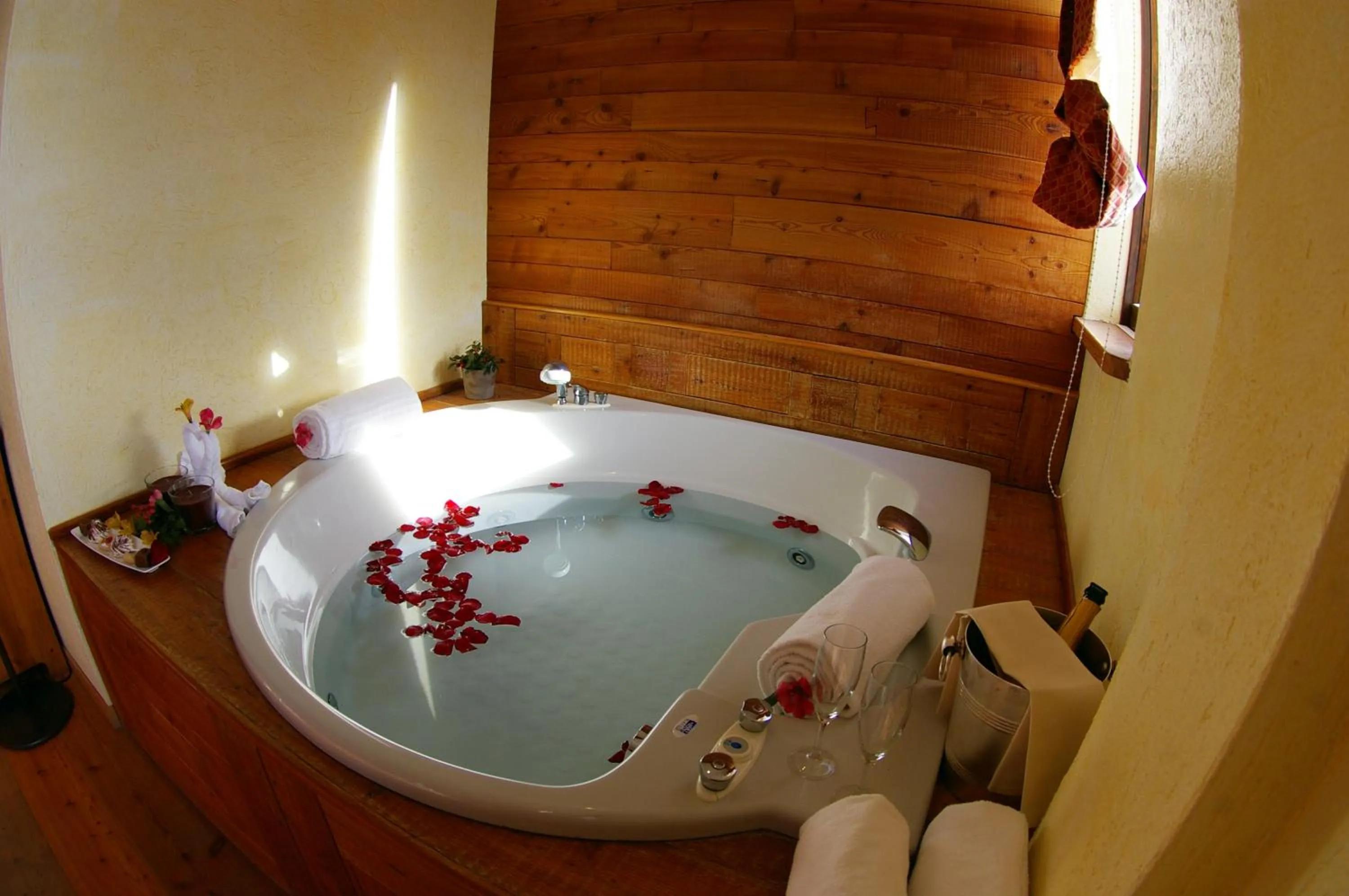 Hot Tub in Chaberton Lodge & Spa