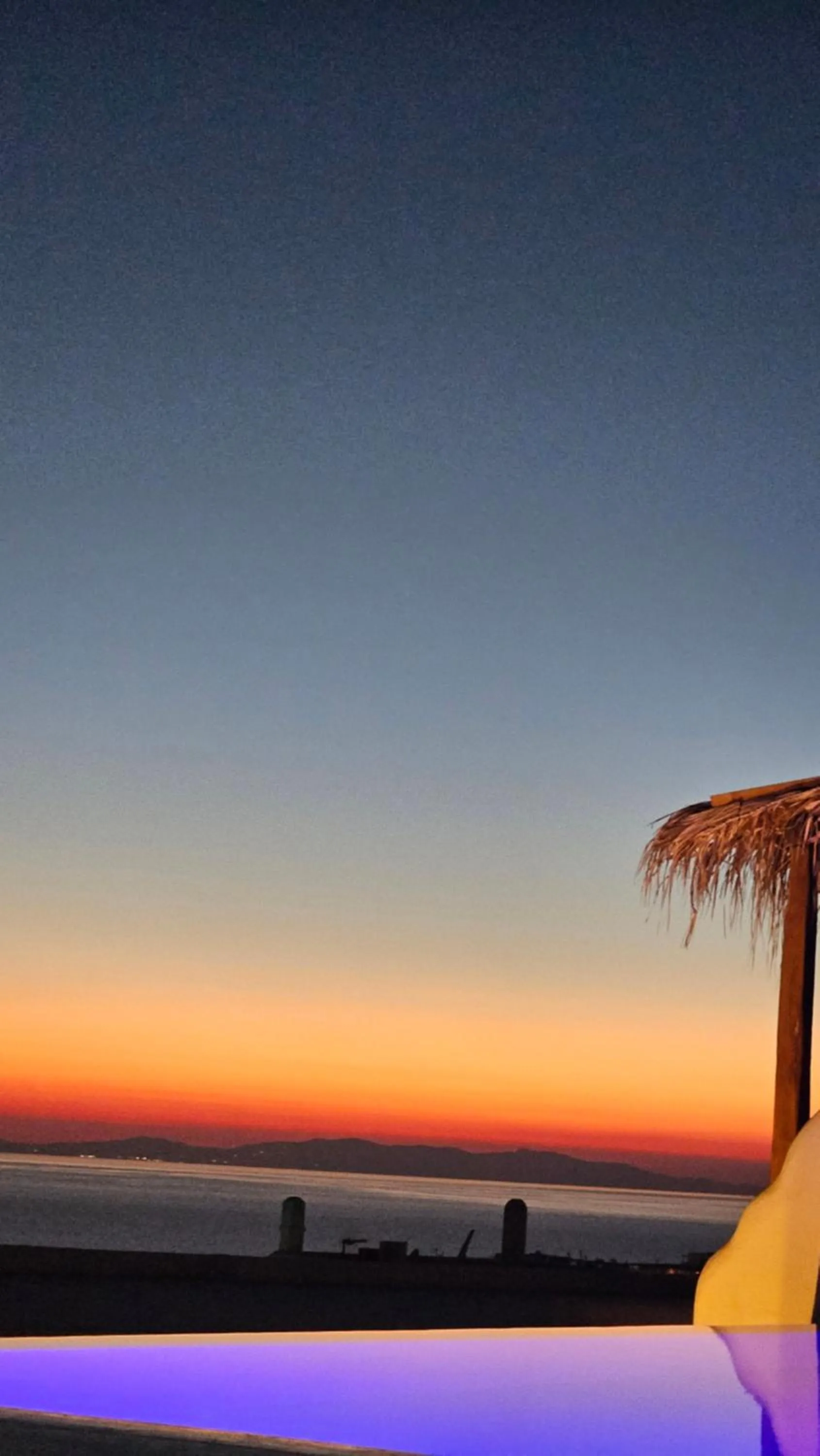 Sunset in ELLI TROPiCAL LUXURY SUITES SUNSET-INFINITY POOL- SEA SIDE-NEAR CENTER PARKING