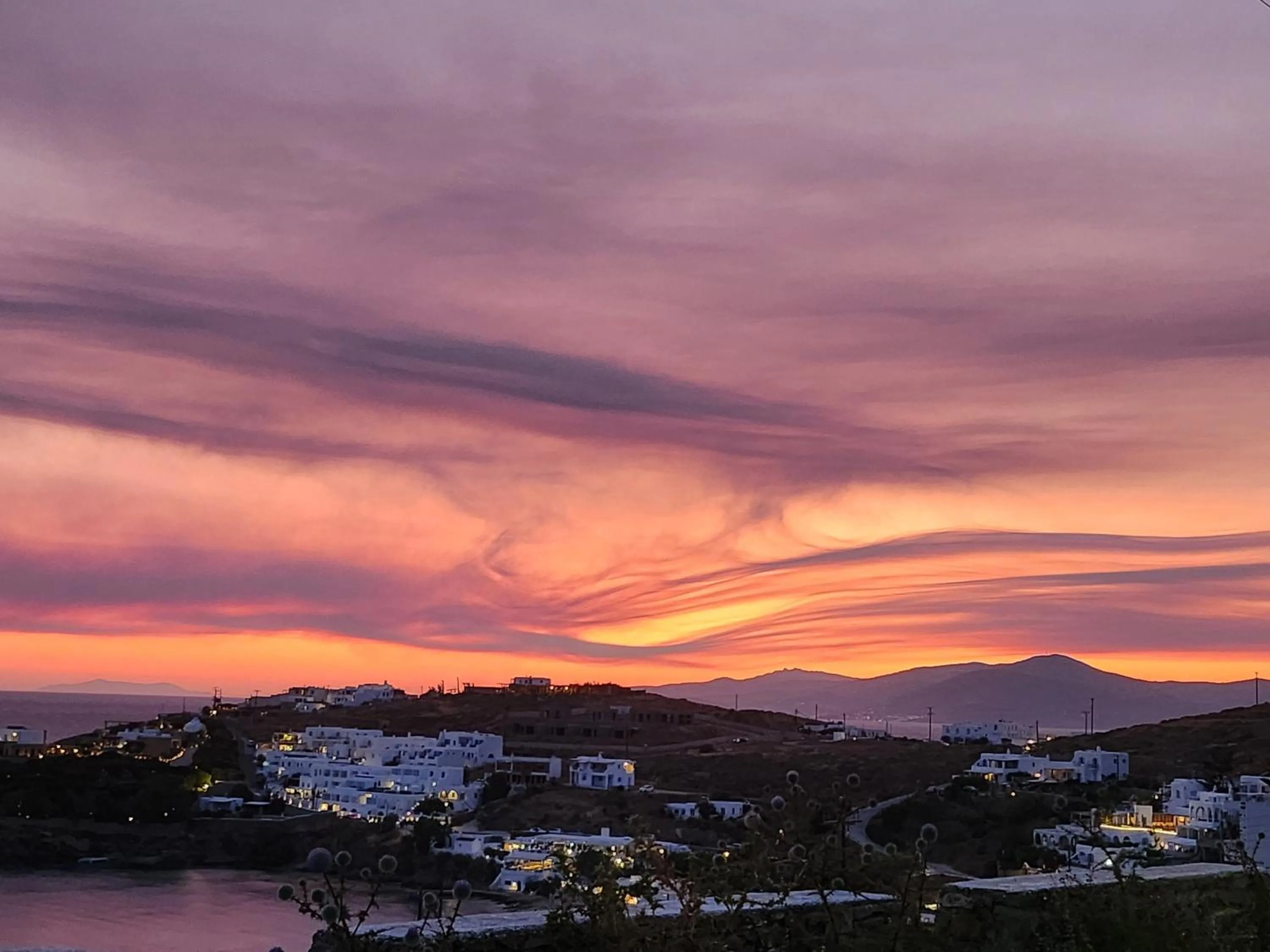 Sunset in ELLI TROPiCAL LUXURY SUITES SUNSET-INFINITY POOL- SEA SIDE-NEAR CENTER PARKING