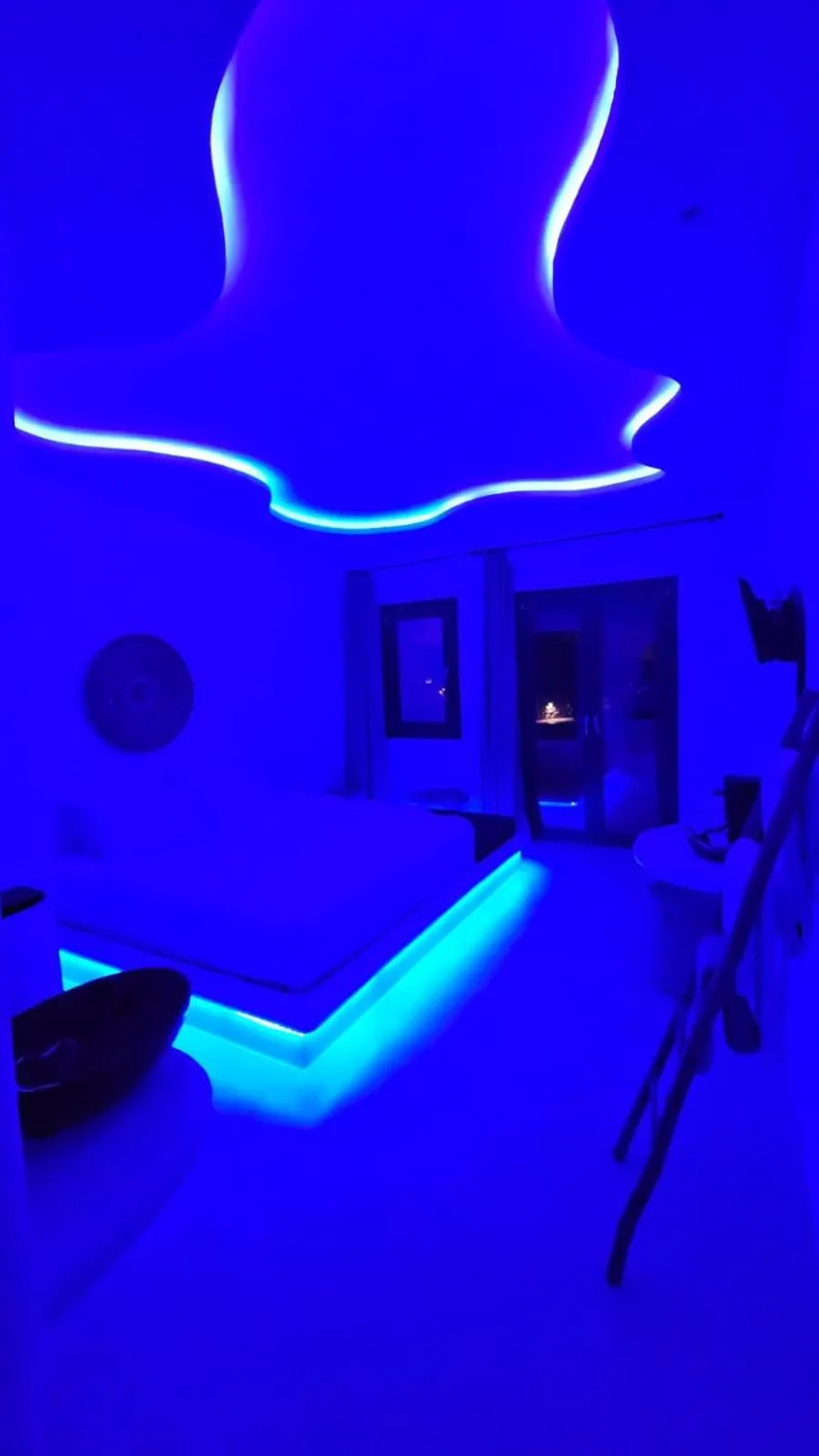 Bedroom in ELLI TROPiCAL LUXURY SUITES SUNSET-INFINITY POOL- SEA SIDE-NEAR CENTER PARKING