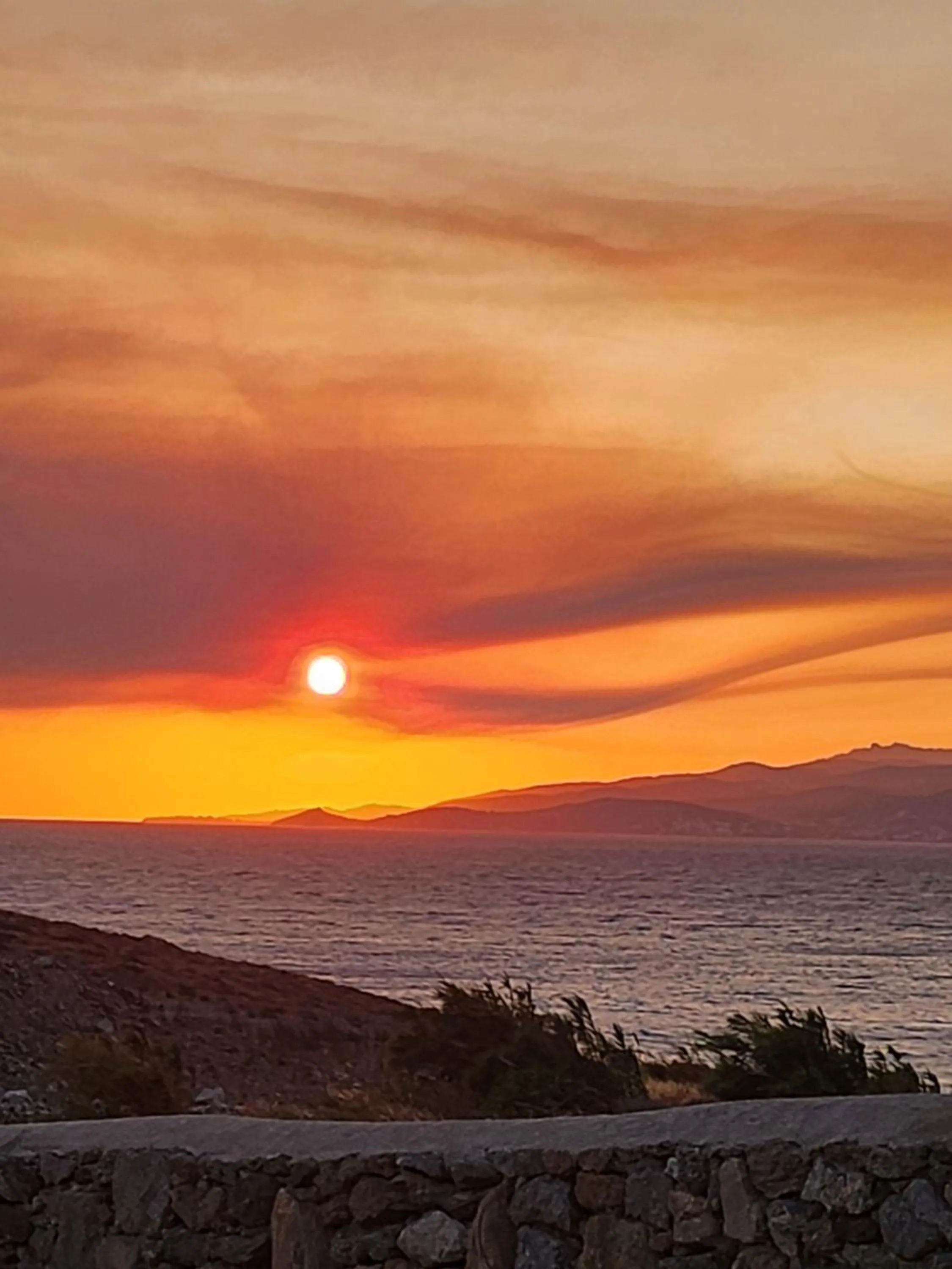 Sunset in ELLI TROPiCAL LUXURY SUITES SUNSET-INFINITY POOL- SEA SIDE-NEAR CENTER PARKING