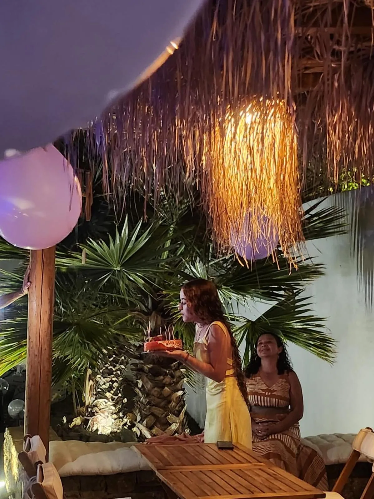 Guests in ELLI TROPiCAL LUXURY SUITES SUNSET-INFINITY POOL- SEA SIDE-NEAR CENTER PARKING