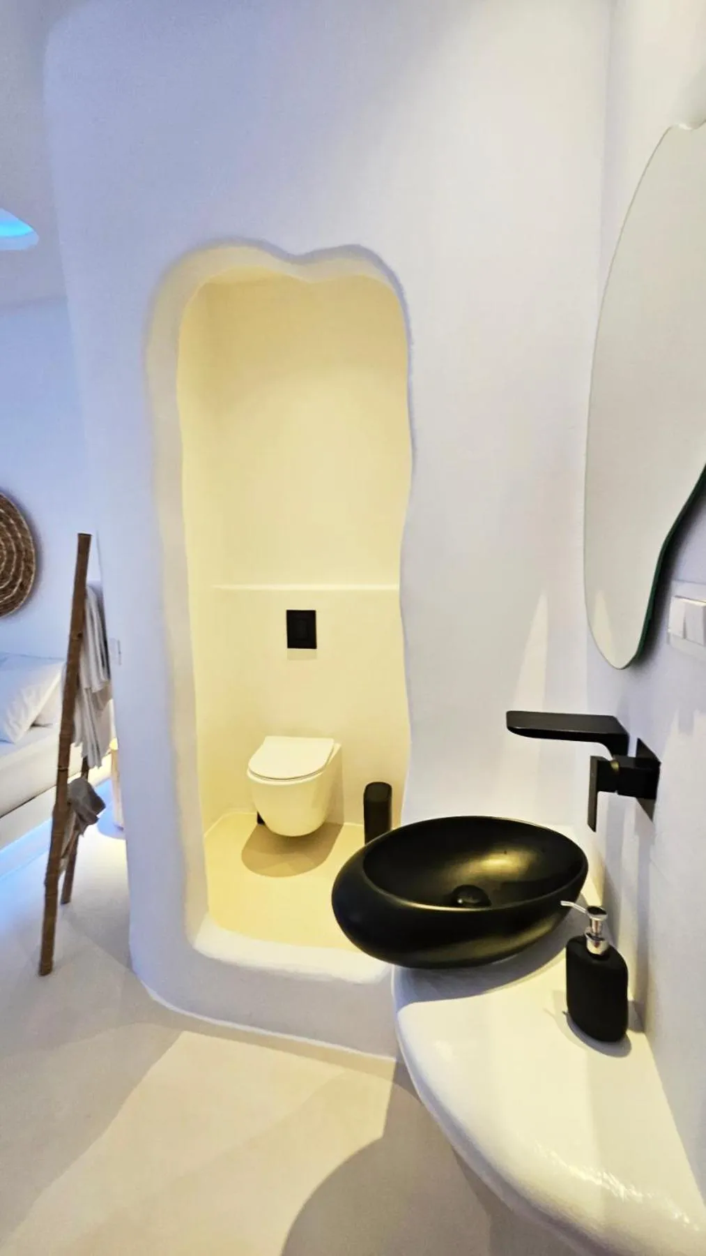 Toilet in ELLI TROPiCAL LUXURY SUITES SUNSET-INFINITY POOL- SEA SIDE-NEAR CENTER PARKING