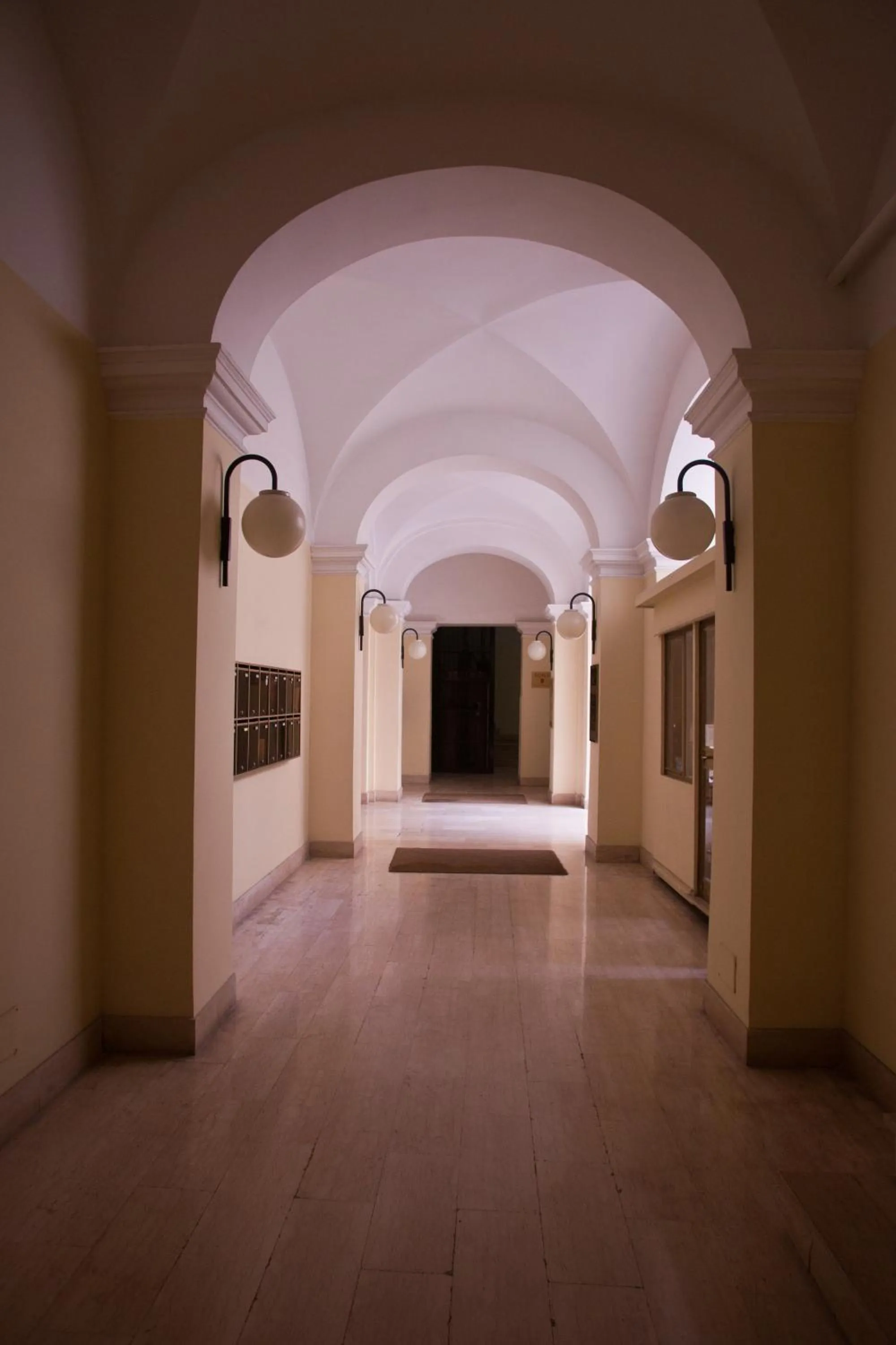 Facade/entrance in Flat 285 La Suite