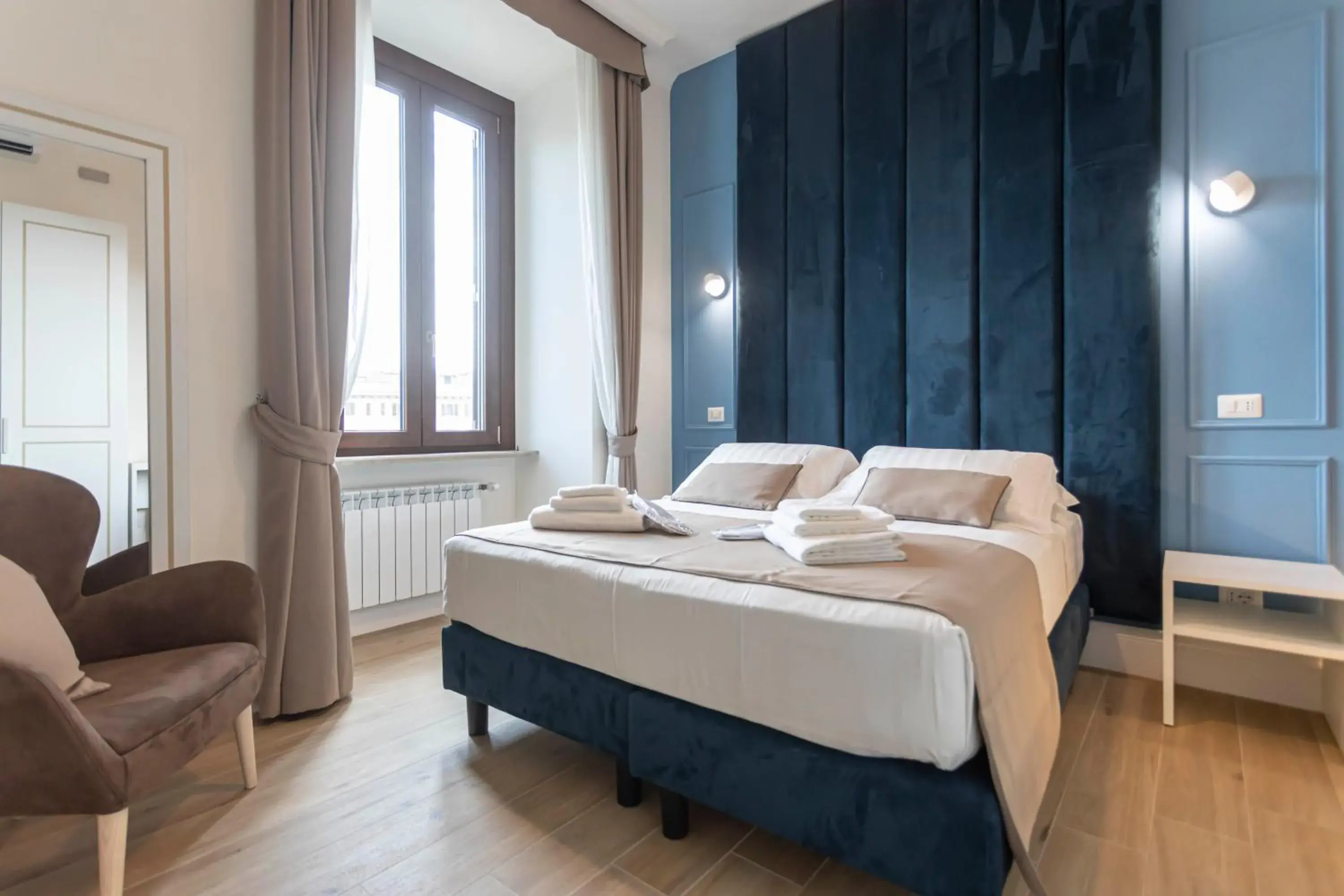 Bed in Flat 285 La Suite Bed in Flat 285 La Suite